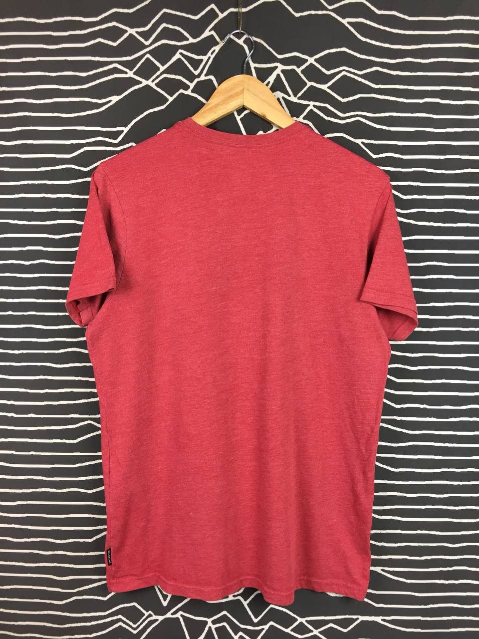 Billabong × Vintage Billabong Spell Out Logo Surf And Lifestyle Apparel Tee Size US M / EU 48-50 / 2 - 5 Thumbnail