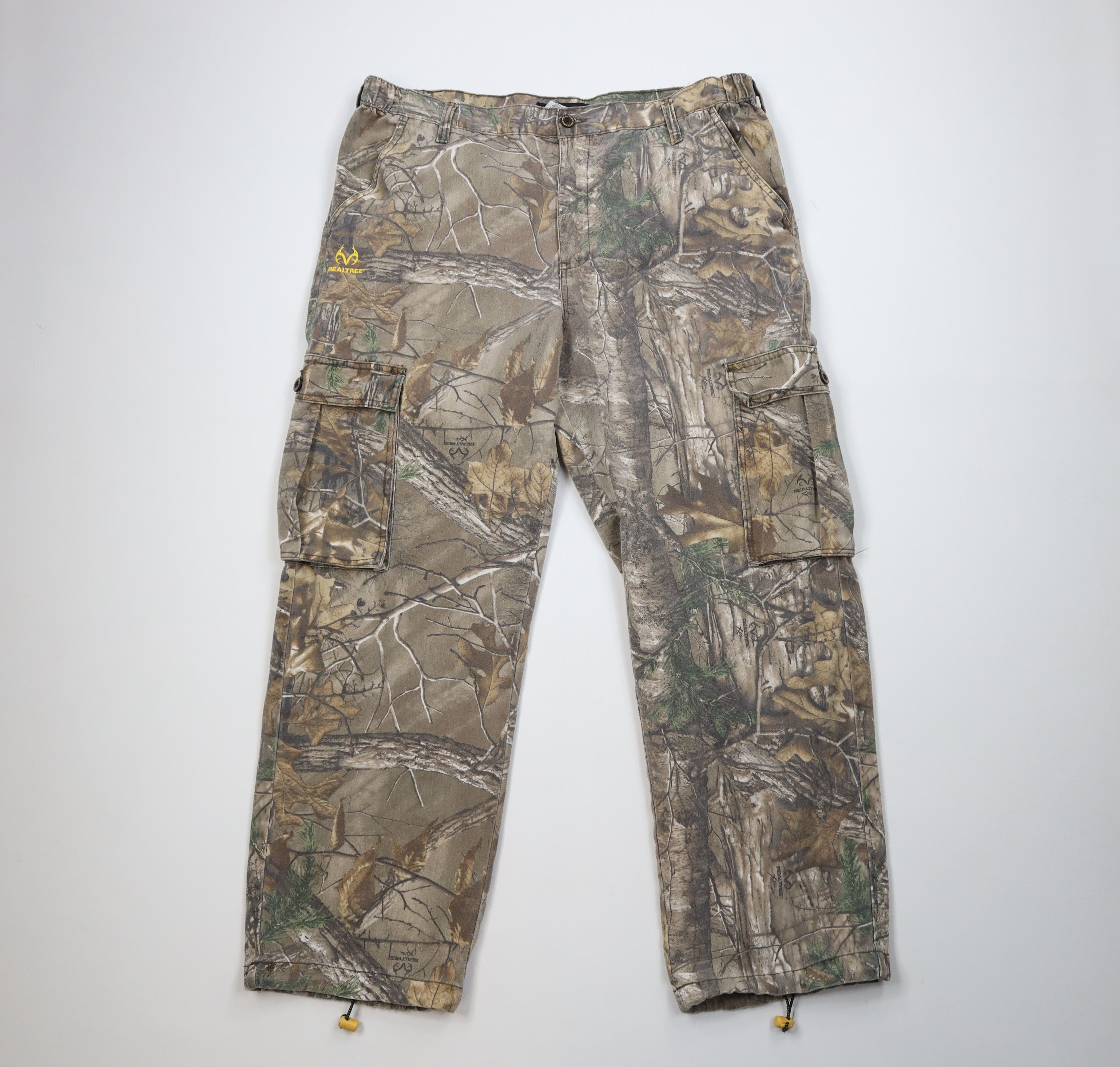 Vintage Vintage Y2K Streetwear Mossy Camouflage Wide Leg Cargo Pants Size US 36 / EU 52 - 1 Thumbnail