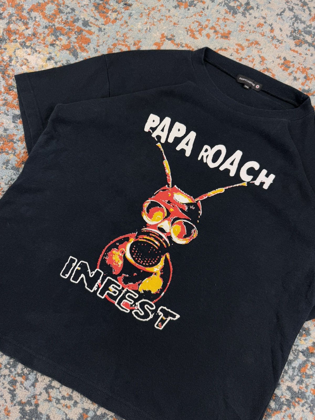 Band Tees × Vintage Vintage 00s Papa Roach infest graphic band tee boxy fit Size US S / EU 44-46 / 1 - 5 Thumbnail