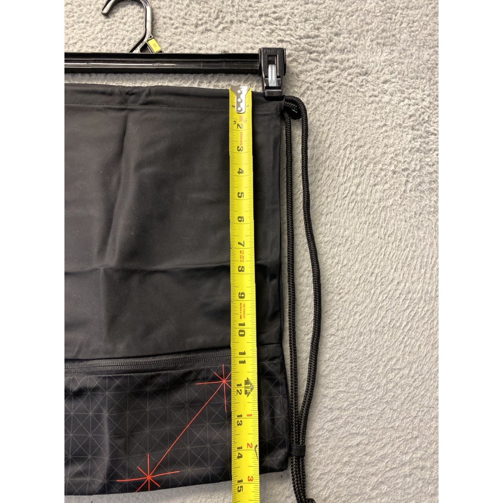 Lululemon VINTAGE Lululemon Gym Bag Women Drawstring Robe Zippered Pocket Lightweight Black 55-58cm Size ONE SIZE - 4 Thumbnail