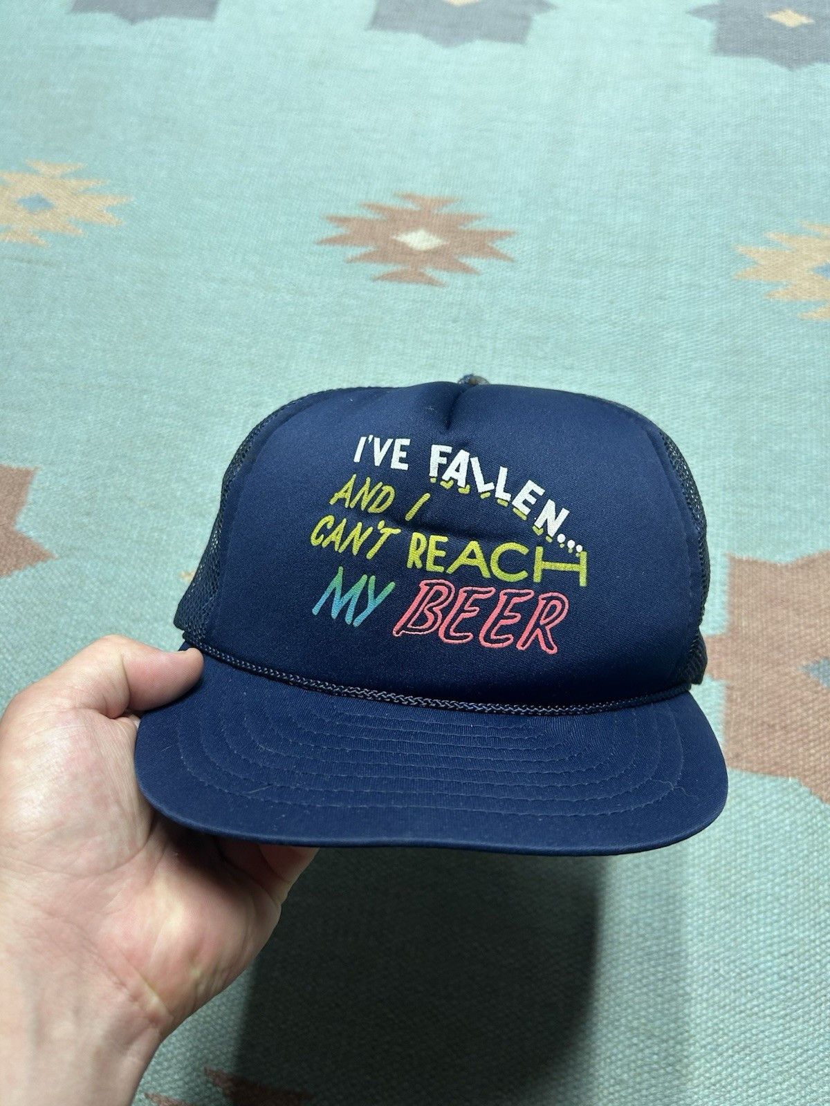 Vintage Vtg trucker hat I’ve fallen can’t reach beer funny novelty Size ONE SIZE - 2 Thumbnail