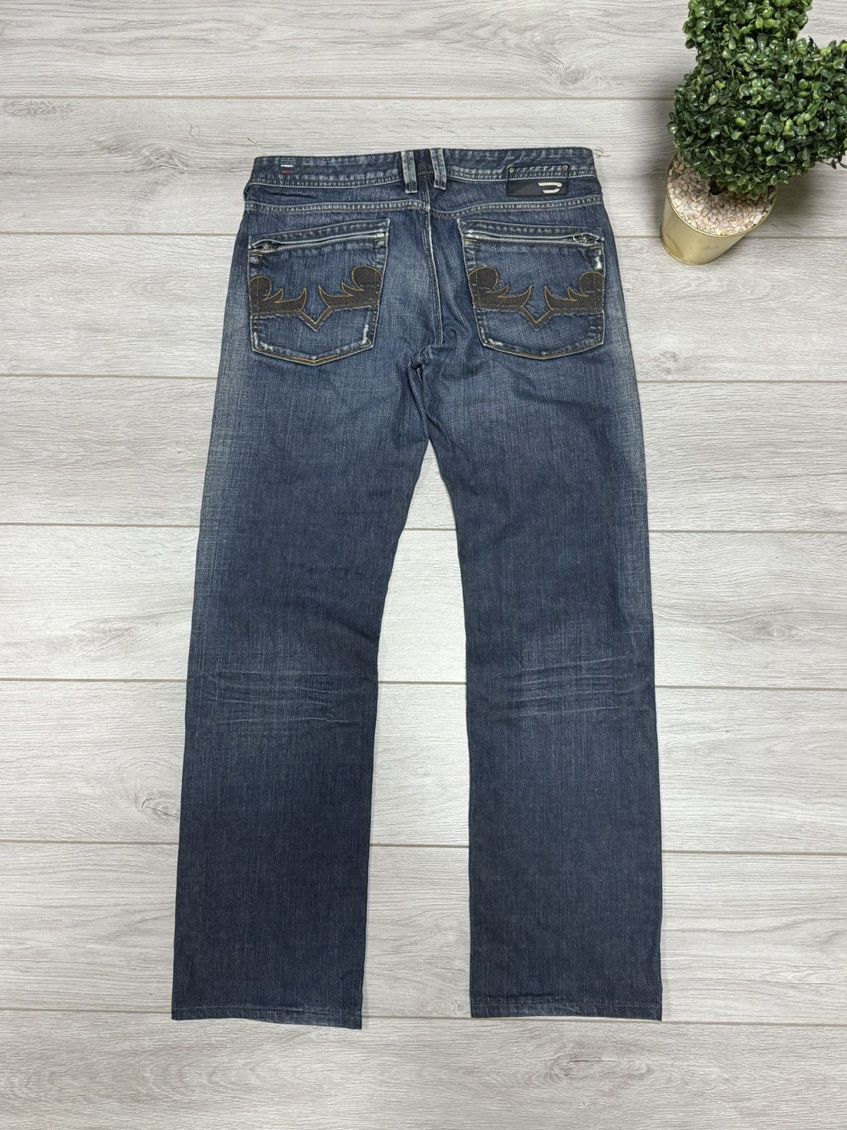 Diesel VINTAGE flare Y2K DIESEL YARIK LOGO DISTRESSED JEANS 34 Size US 34 / EU 50 - 6 Thumbnail