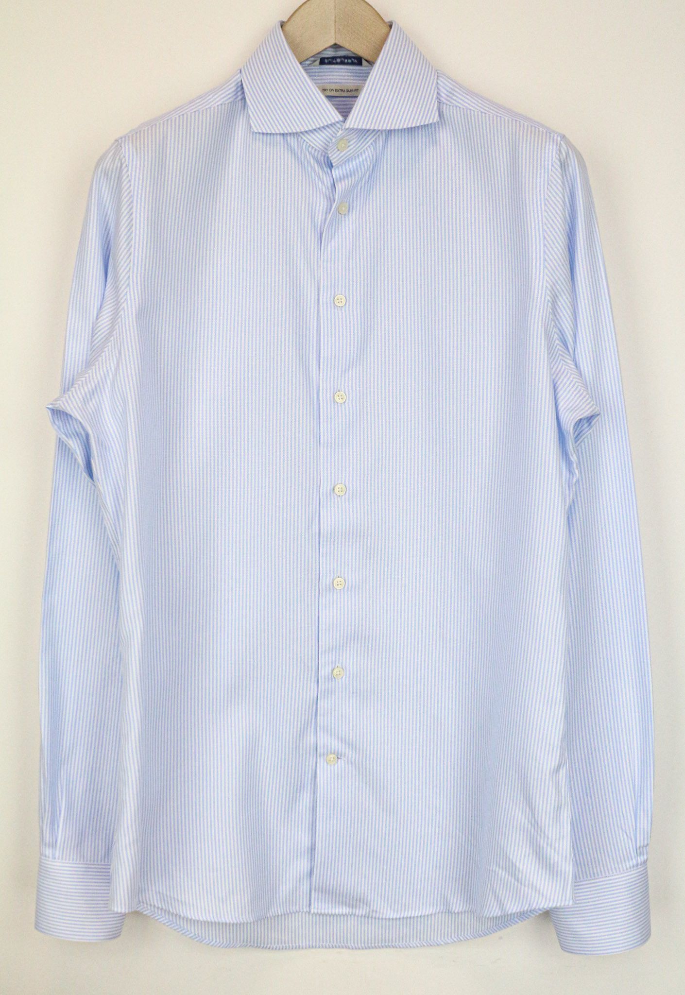 Suitsupply 40L/15 3/4L Extra Slim Blue Cotton Cutaway Shirt 76761 Size 40L - 1 Thumbnail