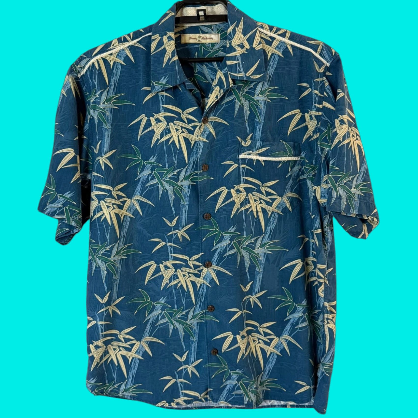 Tommy Bahama Tommy Bahama Camp Shirt Silk Bamboo Print Blue Large Mens Button-Up Hawaiian Short Sleeve Size US L / EU 52-54 / 3 - 1 Thumbnail