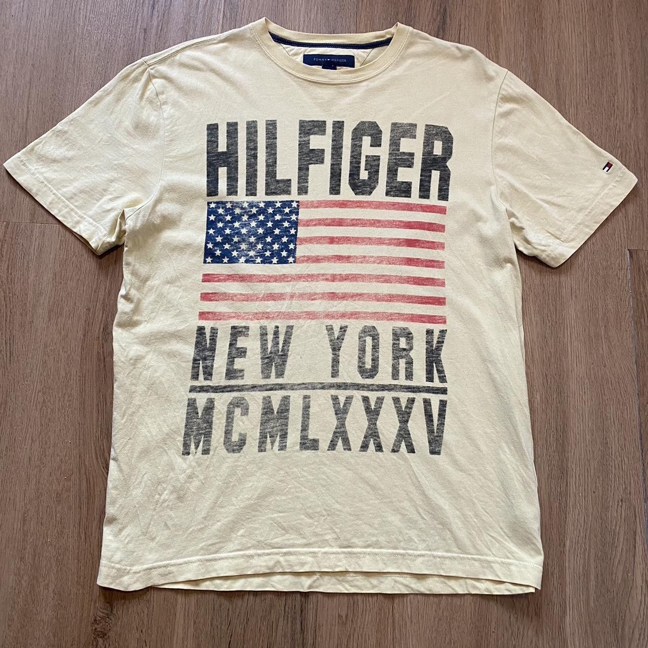 Tommy Hilfiger Tommy Hilfiger yellow and red t shirt Size US M / EU 48-50 / 2 - 1 Thumbnail