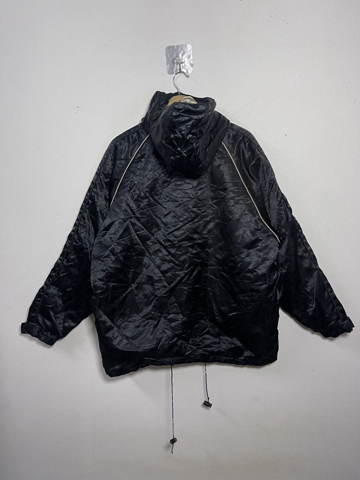Japanese Brand Vintage Asahi Soft Drinks Wonda Coffee Nylon Racing Jacket Size US XL / EU 56 / 4 - 9 Thumbnail