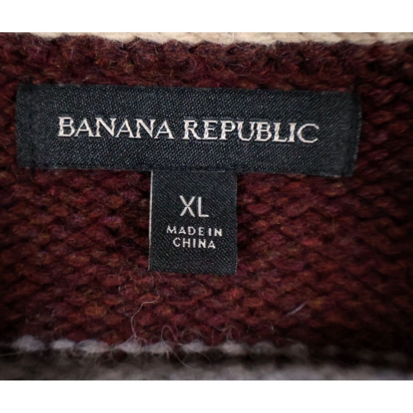 Banana Republic VINTAGE Banana Republic Sweater Mens XL Gray Red Striped Crewneck Wool Alpaca Heavyweight Fuzzy Knit Pullover Slub Hand Wash Only Size US XL / EU 56 / 4 - 3 Thumbnail