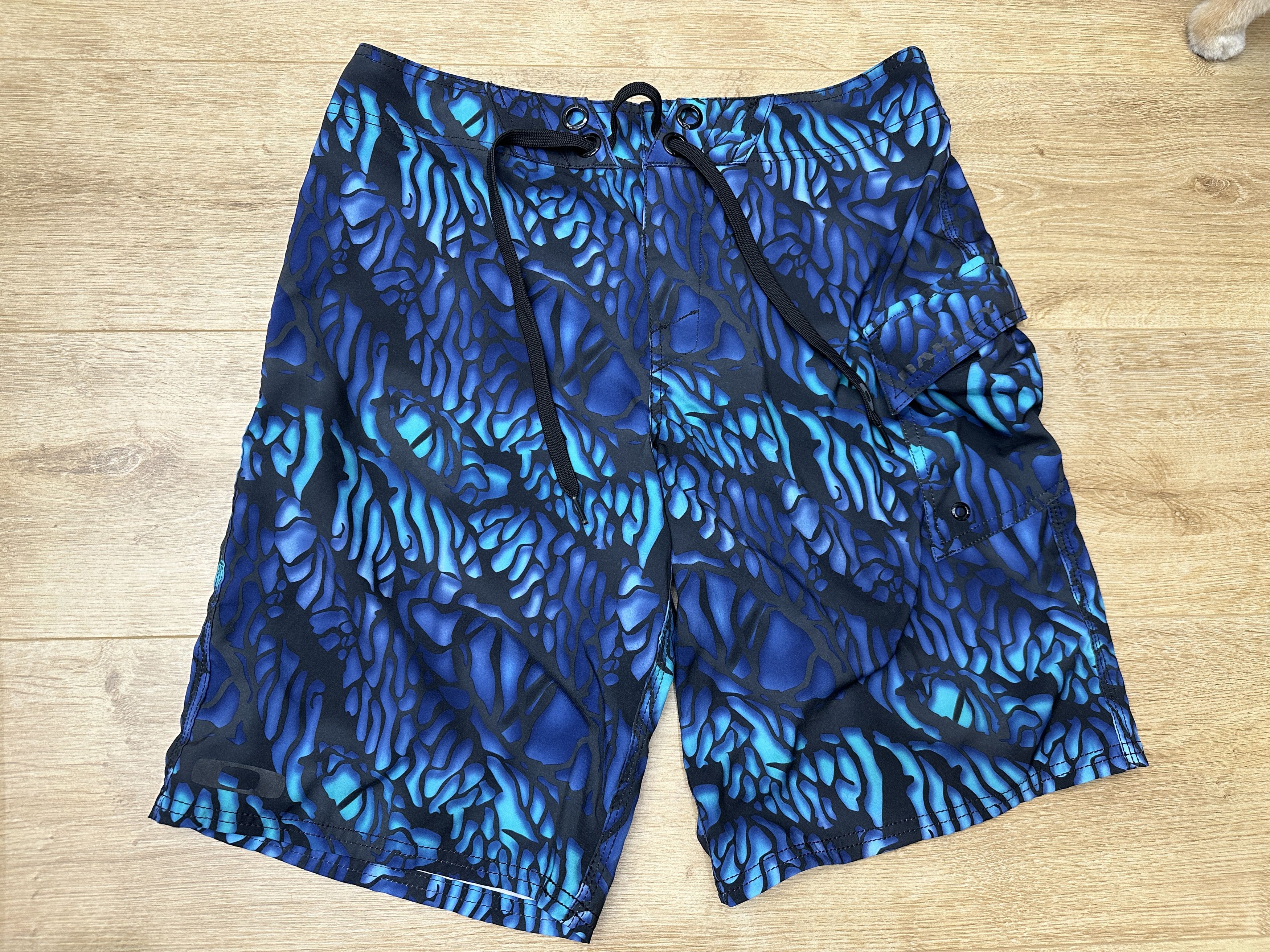 Oakley Oakley Limited Blue Purple Abstract Shorts Swim Size 30 Size US 30 / EU 46 - 1 Thumbnail