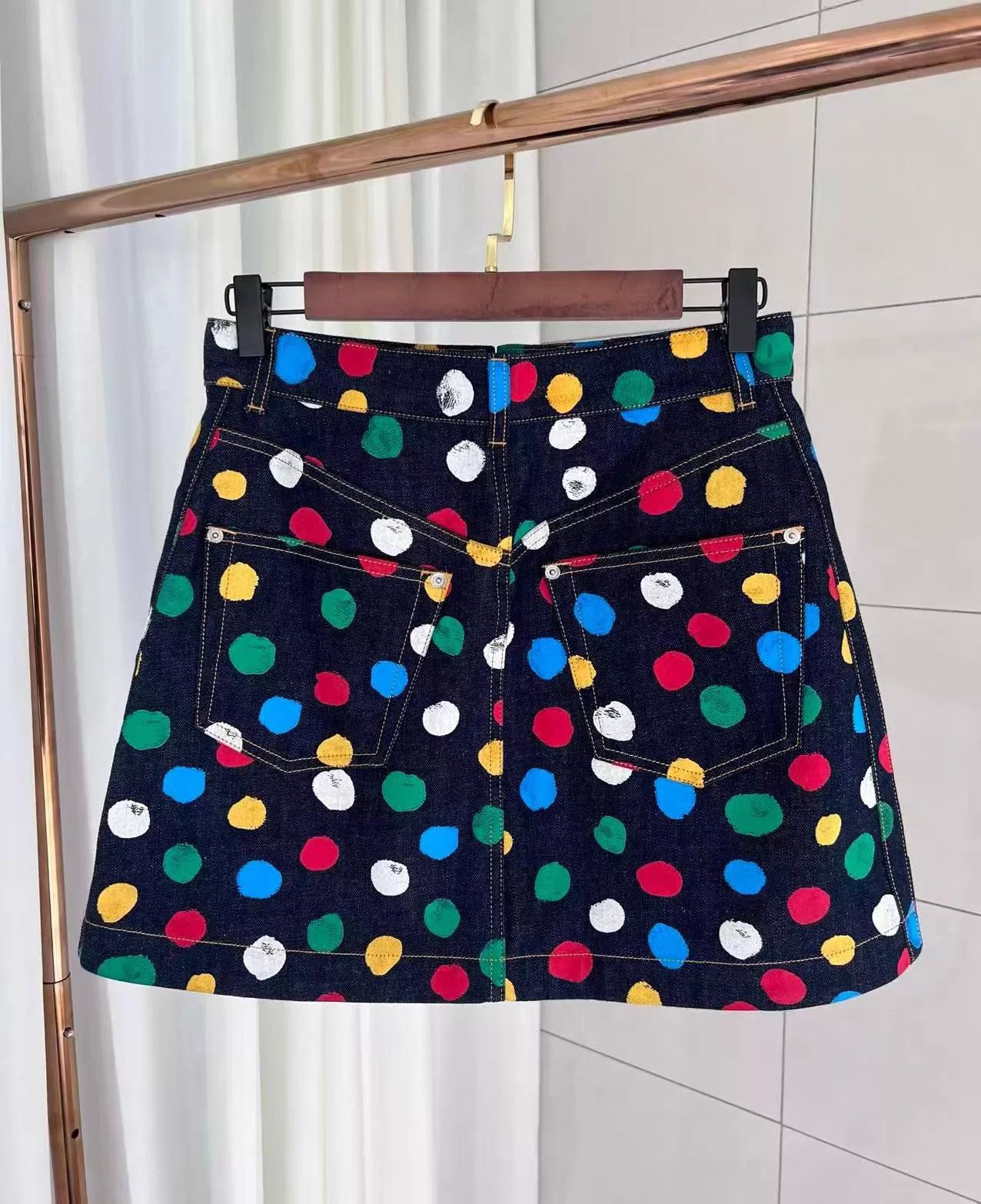 Louis Vuitton Louis Vuitton x Yayoi K Polka-dot Denim Mini Skirt 38 Size 27" / US 4 / IT 40 - 3 Thumbnail