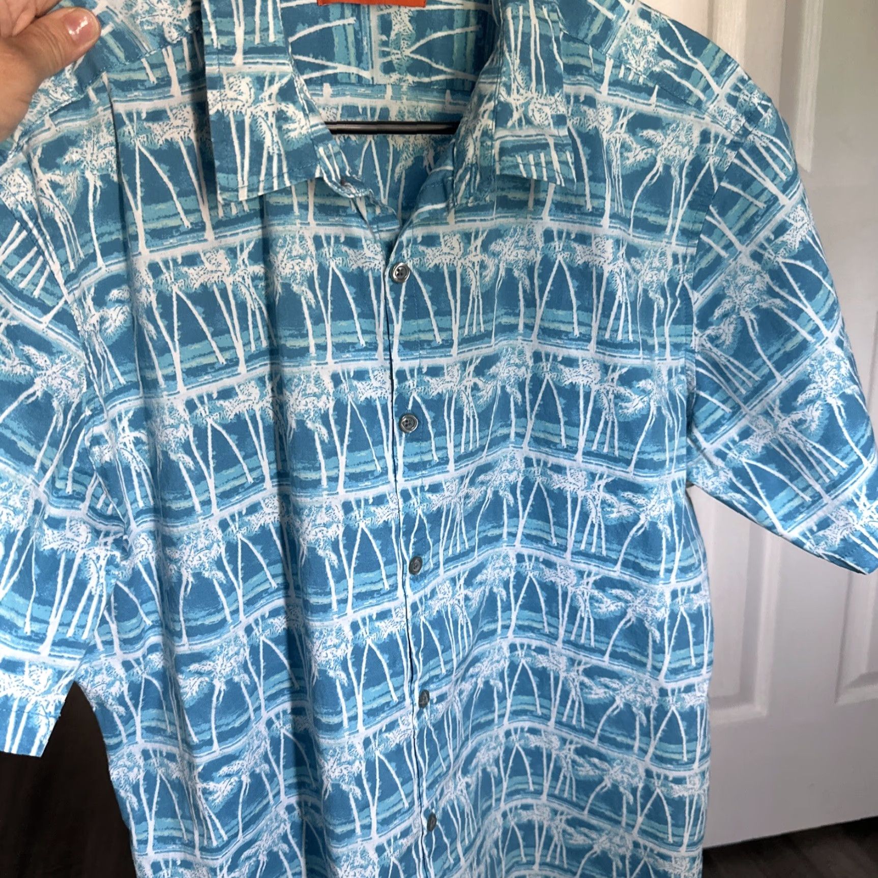 Tori Richard GUC Tori Richard Shirt Men’s Large Blue Palm Trees Beach Hawaiian Golf Button Up Size US L / EU 52-54 / 3 - 8 Thumbnail