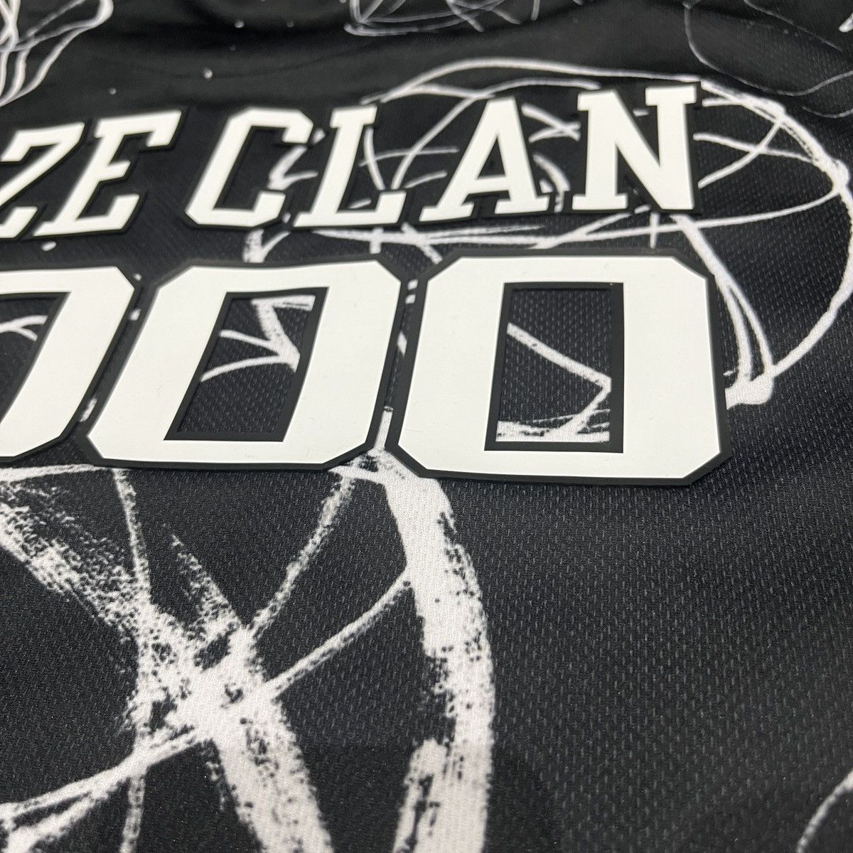 Futura Futura x Faze Clan “Atom” jersey black Tshirt small Size US S / EU 44-46 / 1 - 6 Thumbnail