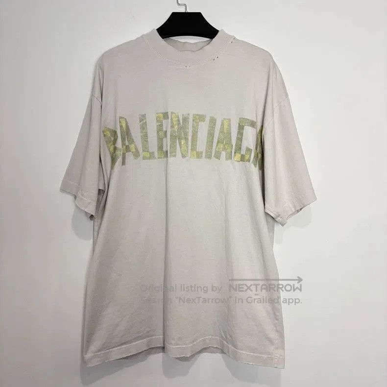 Balenciaga Balenciaga White Distressed Logo T-shirt. Size US XS / EU 42 / 0 - 1 Thumbnail