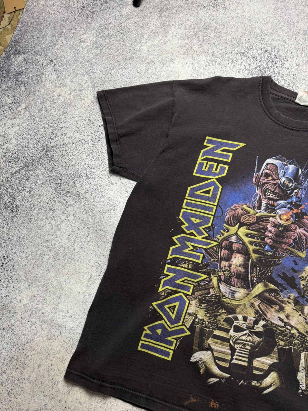 Iron Maiden Vintage Iron Maiden Distressed Tour Tshirt 90s Size US XL / EU 56 / 4 - 6 Thumbnail