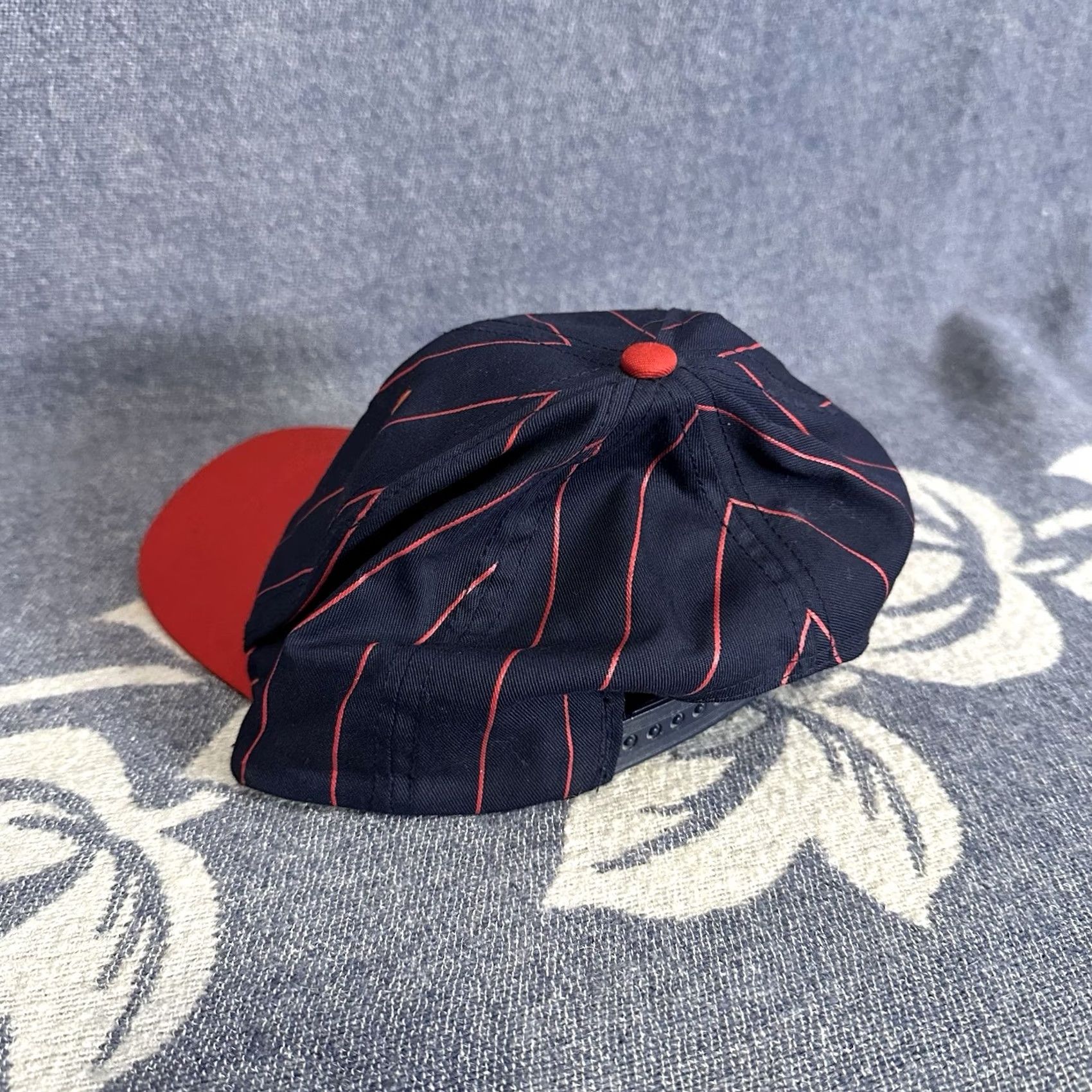 Vintage VINTAGE Snap-Back Baseball Cap Men One Size Blue Red Angelos California Pinstripe Adjust Adjustable Sports Cap Size ONE SIZE - 5 Thumbnail