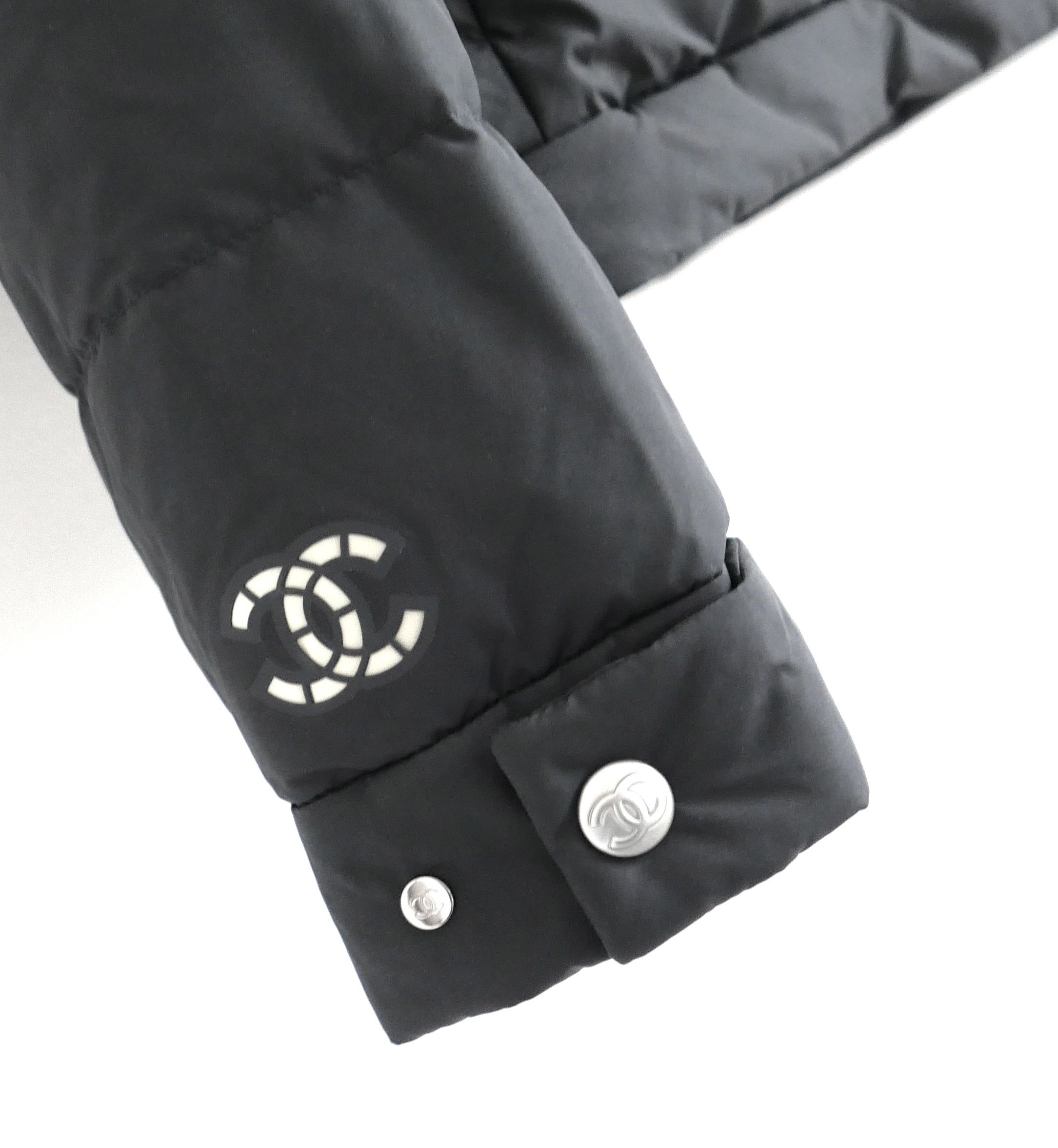 Chanel Chanel CC Puffer Jacket Coco Neige 2021 Size M / US 6-8 / IT 42-44 - 5 Thumbnail