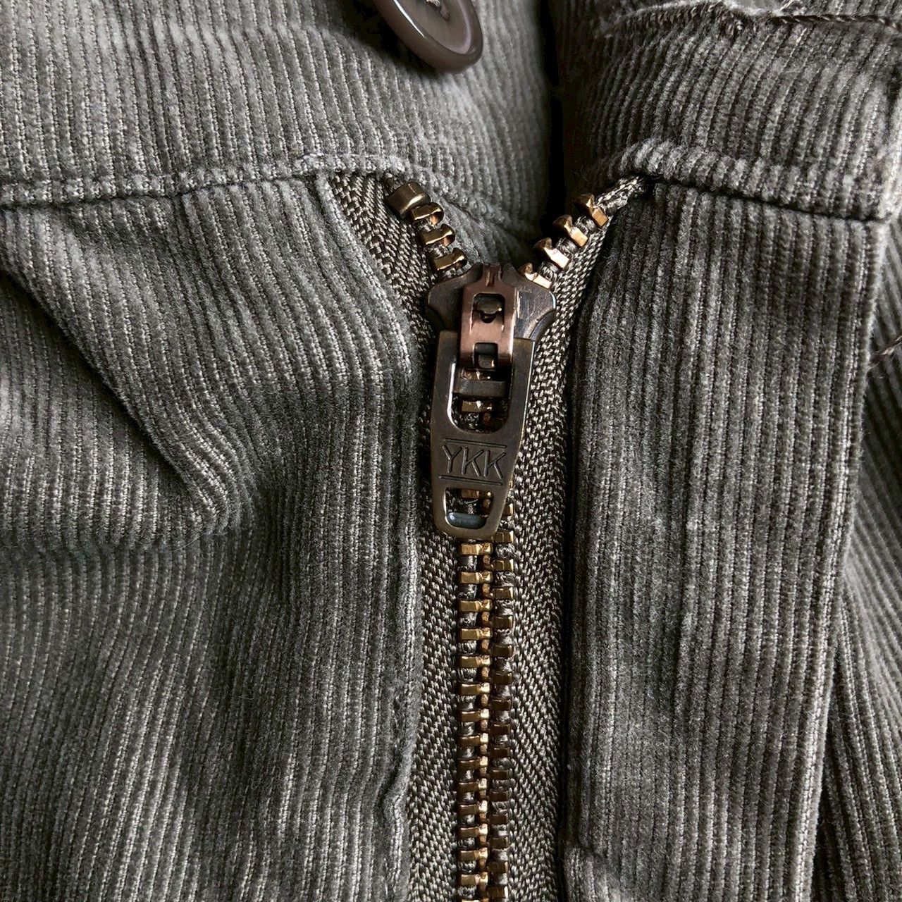 Ne-Net Ne-net by Issey Miyake Military Cropped Sherpa Pocket Pants Size US 34 / EU 50 - 6 Thumbnail