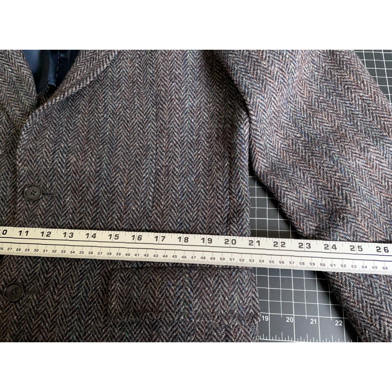 Harris Tweed VINTAGE Harris Tweed Blazer Men’s 40 Regular Gray Herringbone Wool Classic Preppy Size 40R - 7 Thumbnail
