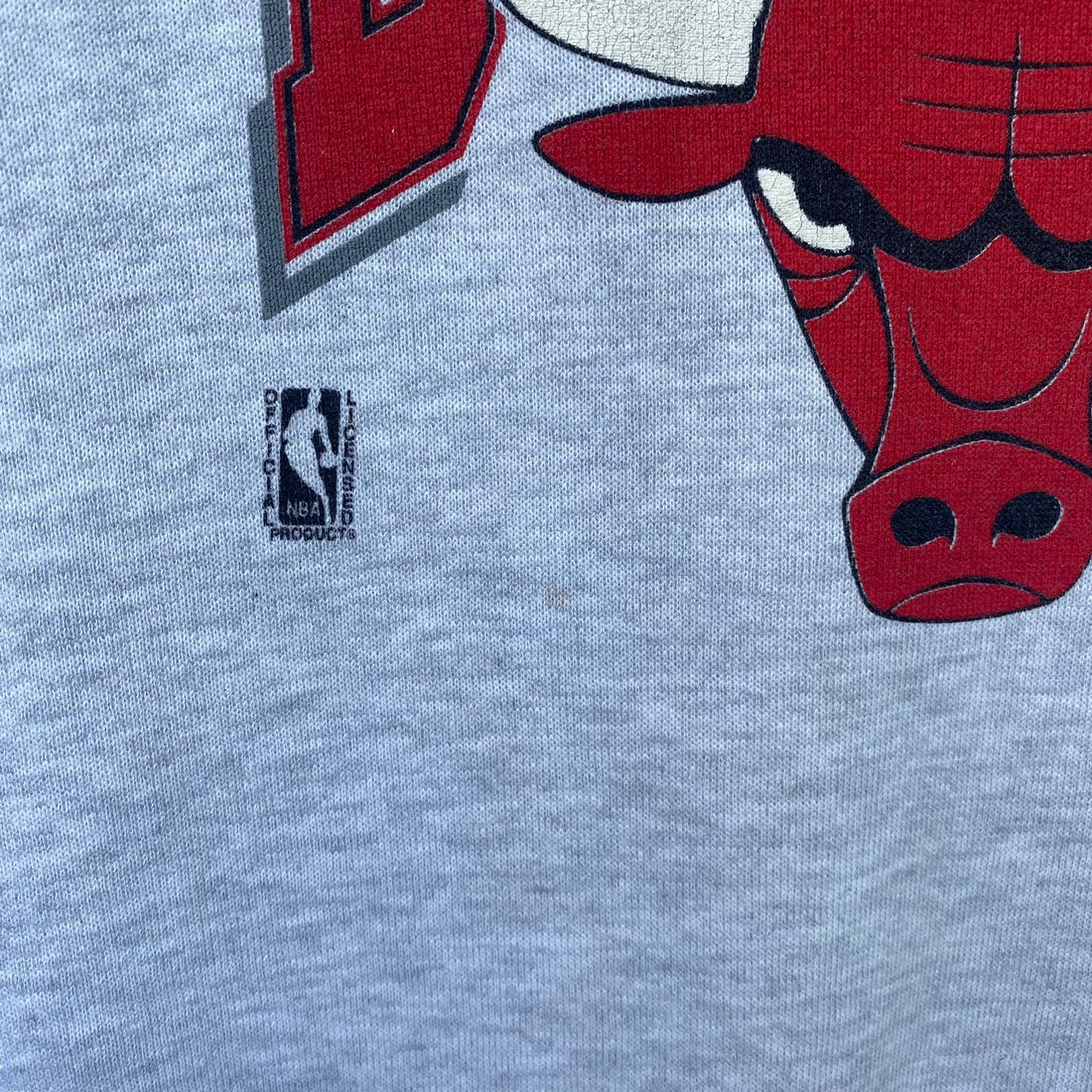 NBA × Vintage VINTAGE CHICAGO BULLS HOODIE LARGE PULLOVER Size US L / EU 52-54 / 3 - 5 Thumbnail