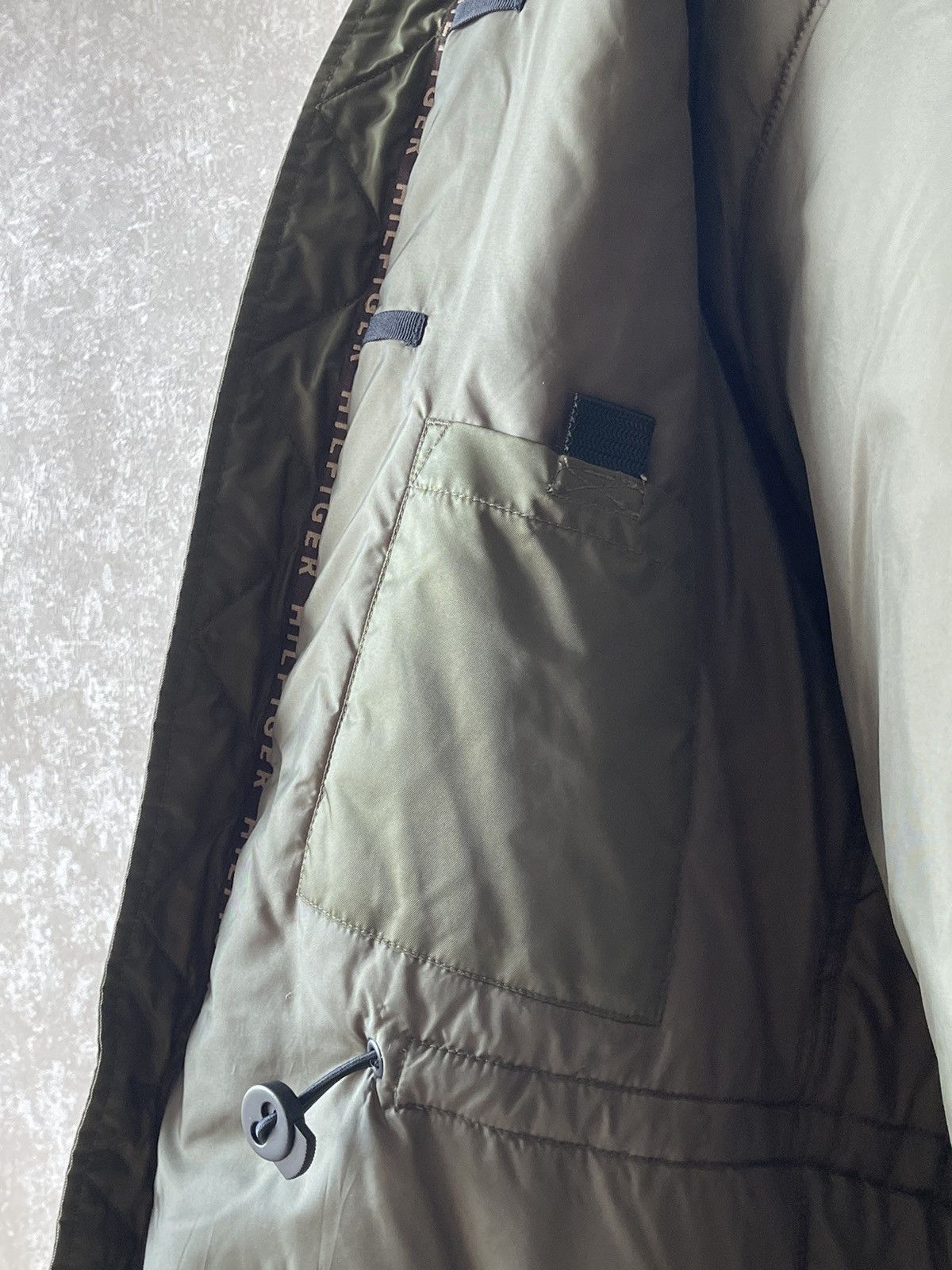 Tommy Hilfiger 90s Tommy Hilfiger Military Artic Parka Furs Hooded Jacket Size US S / EU 44-46 / 1 - 14 Thumbnail