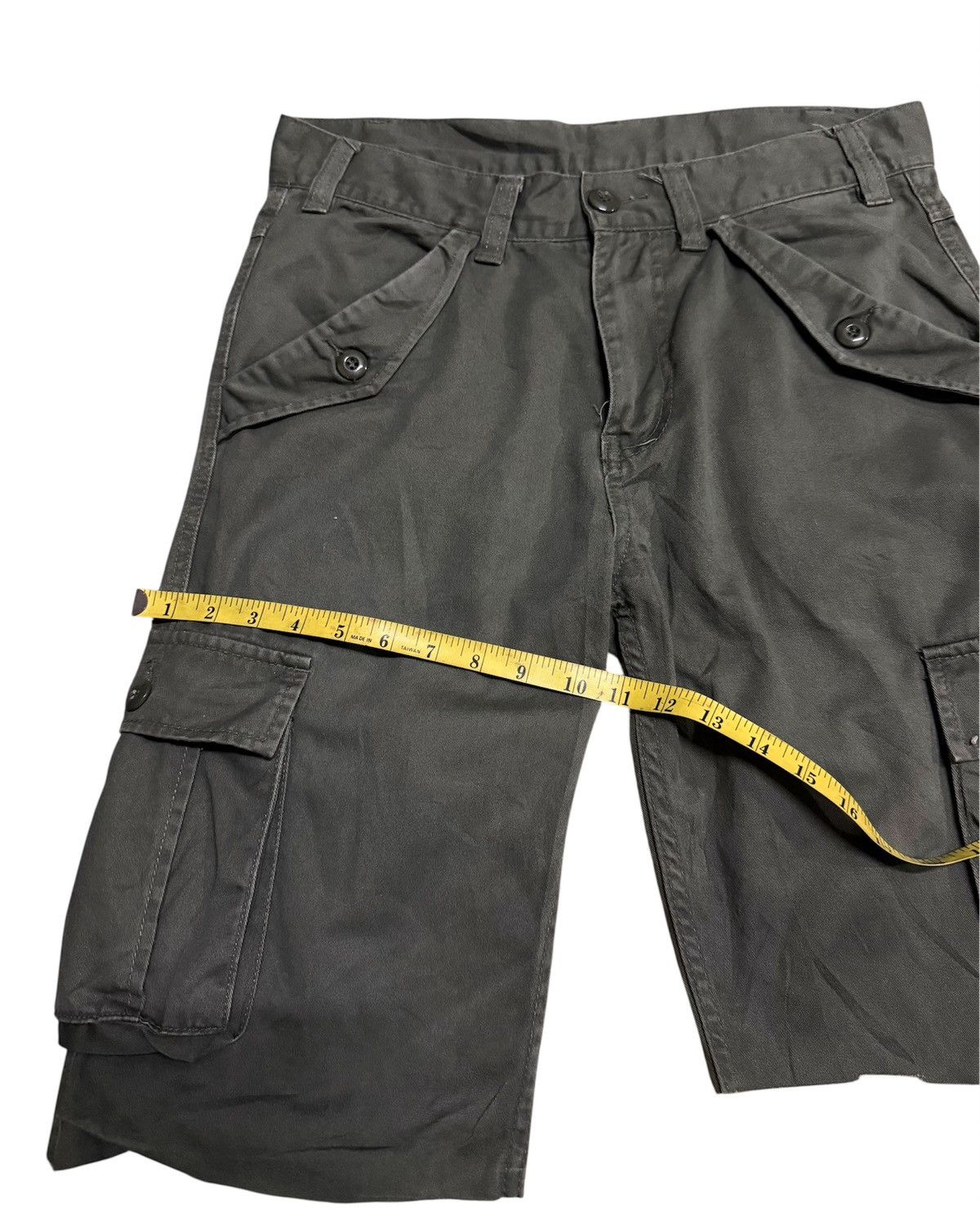 Japanese Brand Cargo Shorts ARMY Green Vintage Size US 32 / EU 48 - 6 Thumbnail