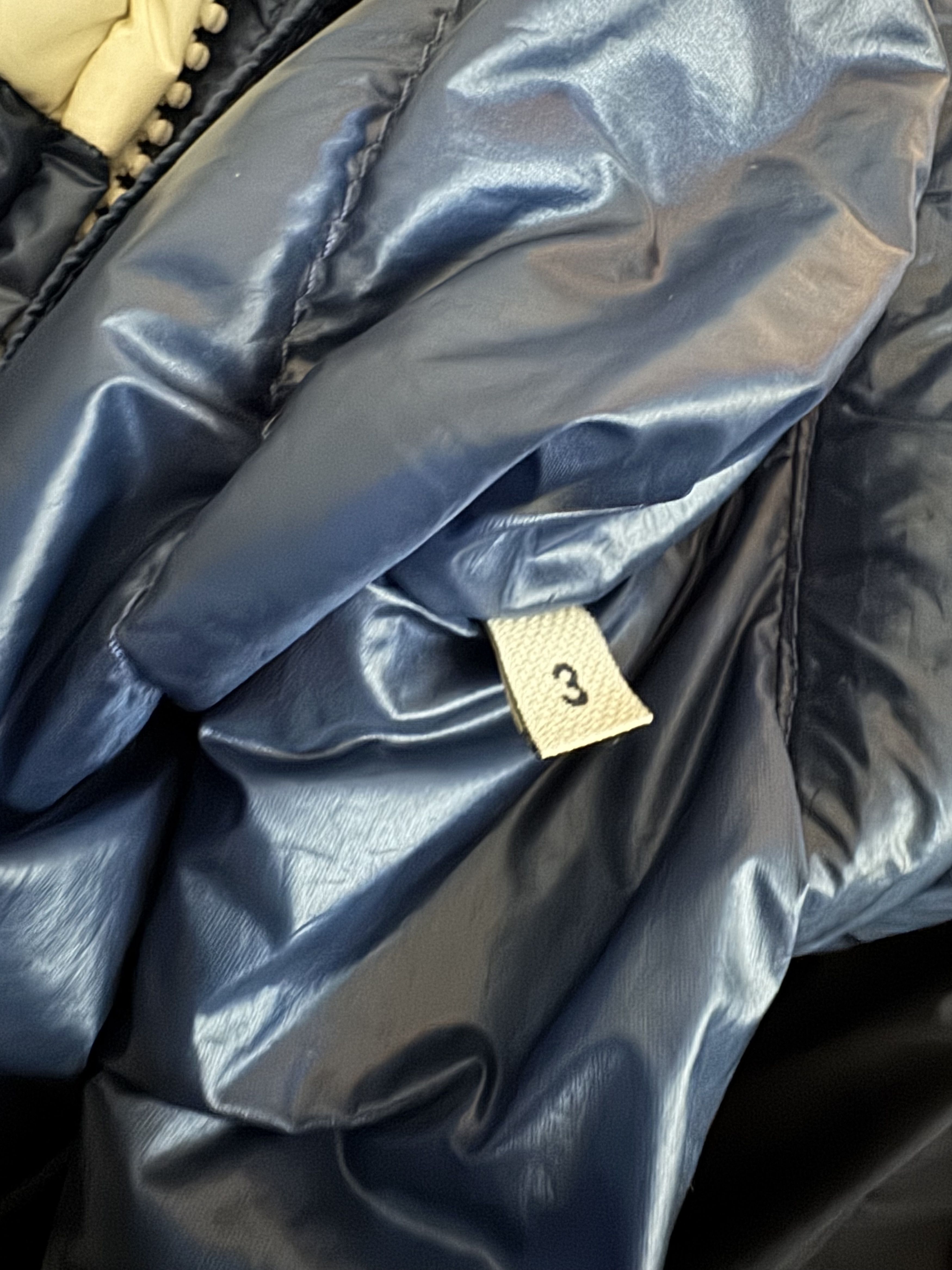 Moncler Moncler Grenoble Portblanc Gilet Size US M / EU 48-50 / 2 - 9 Thumbnail