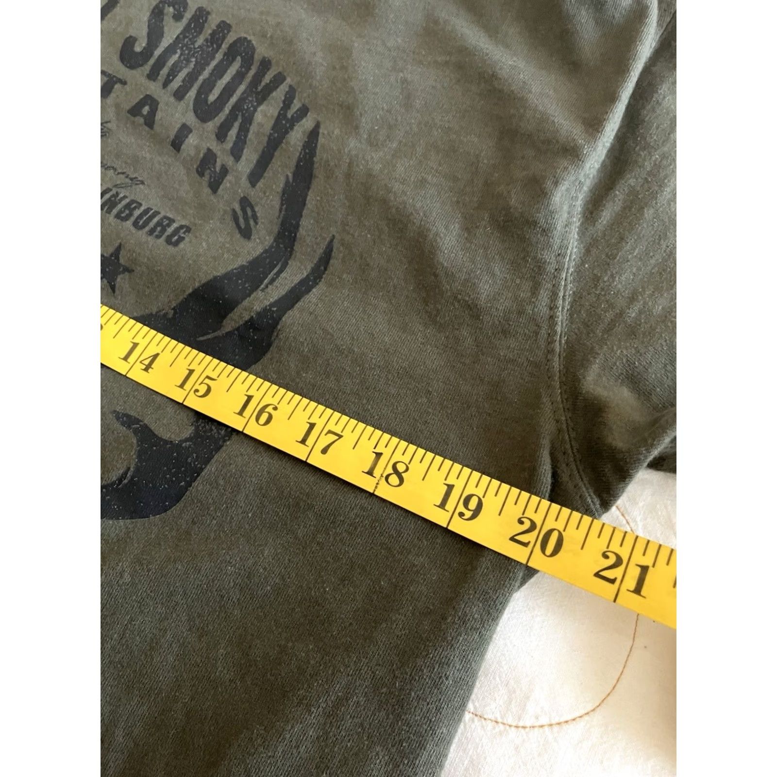 Vintage Great Smoky Mountains Olive Green Shirt T-Shirt Deer Elk Skull Pigeon Forge M Unisex Adults Crew Neck Short Sleeve Size US M / EU 48-50 / 2 - 5 Thumbnail