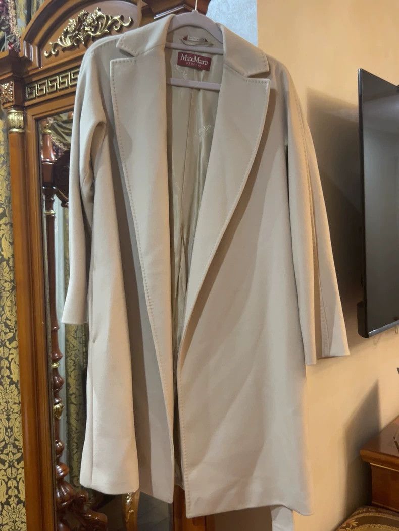 Max Mara Max Mara coat Size S / US 4 / IT 40 - 2 Thumbnail