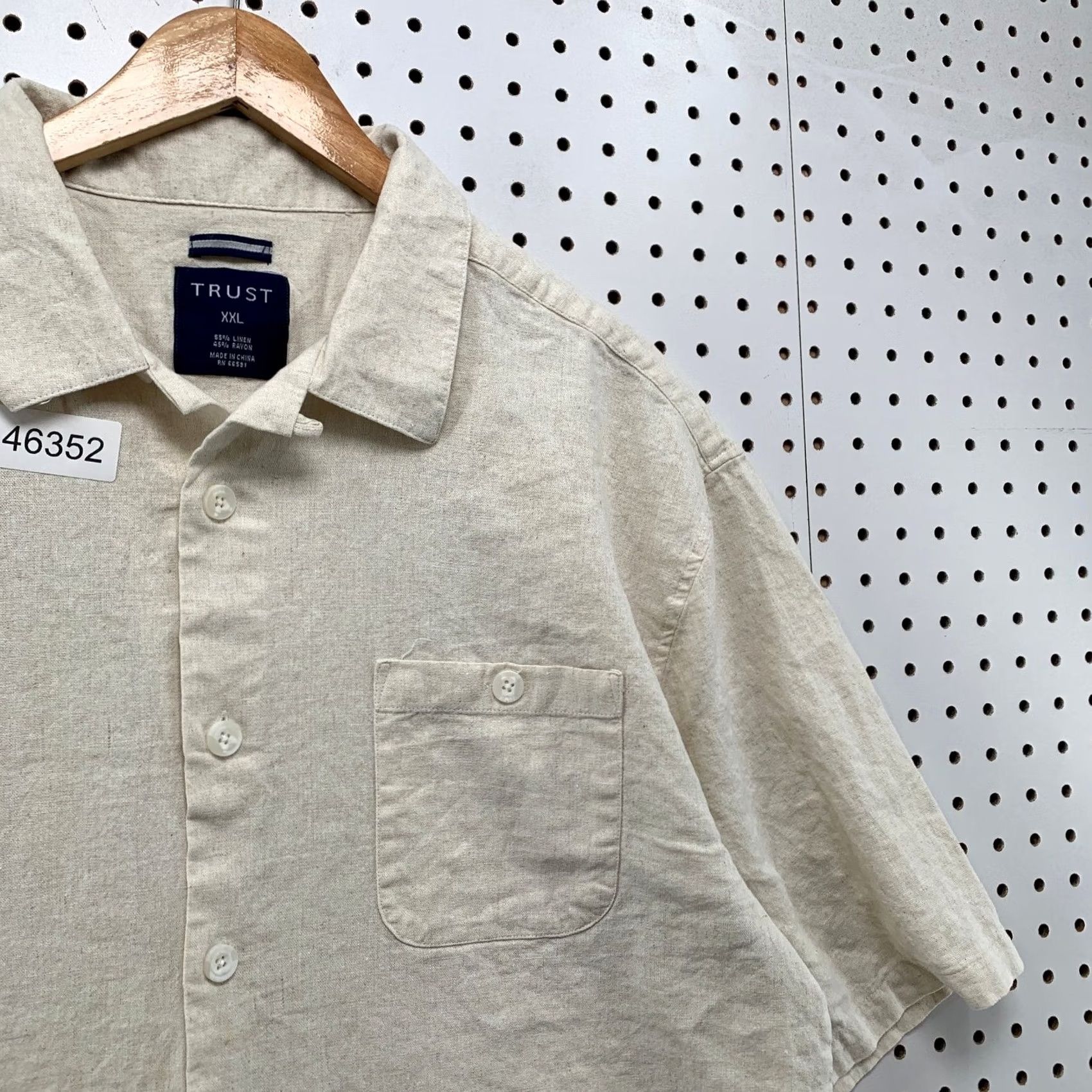 Vintage Trust Button Shirt Mens 2XL Beige Short Sleeve Pocket Linen Beach Size US XXL / EU 58 / 5 - 6 Thumbnail
