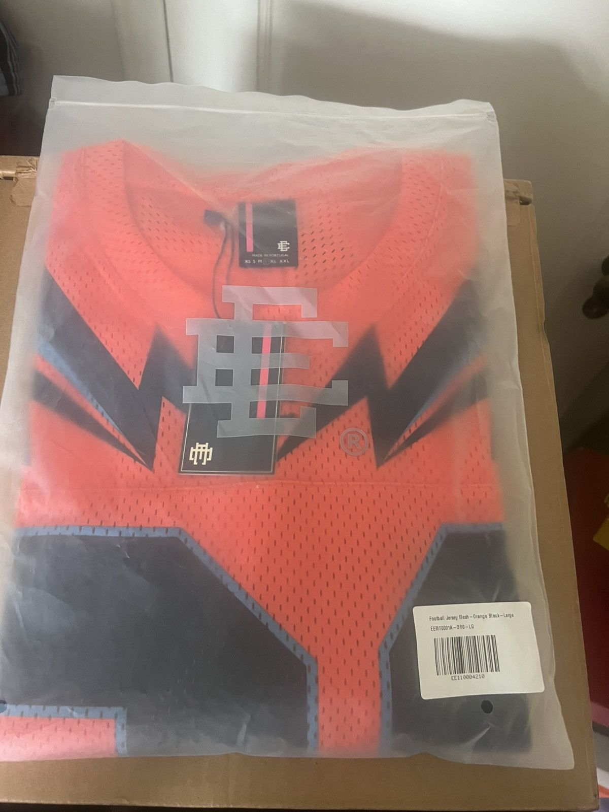 Eric Emanuel Eric Emanuel sport jersey 91 Orange & blue large Size US L / EU 52-54 / 3 - 3 Thumbnail