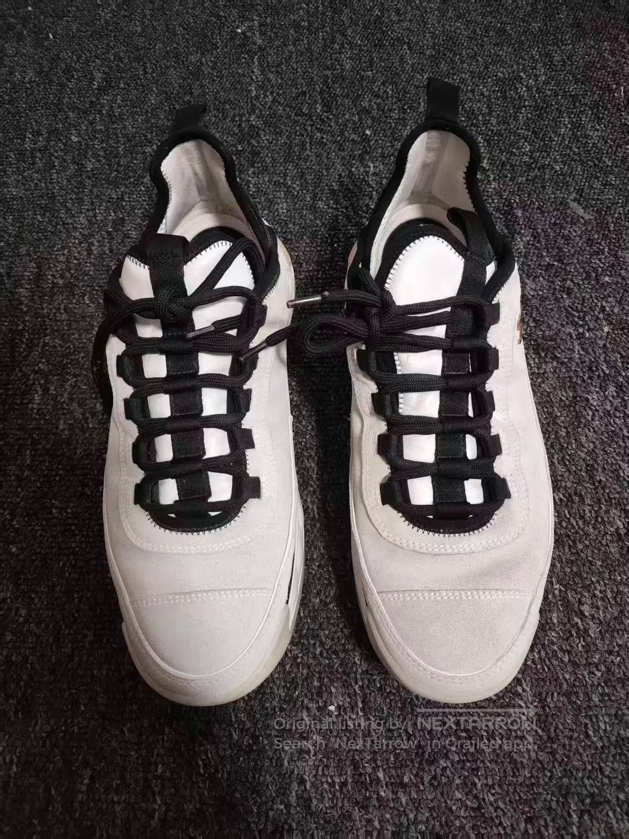 Chanel White Low-Top Sneakers. Size US 9 / EU 42 - 1 Thumbnail