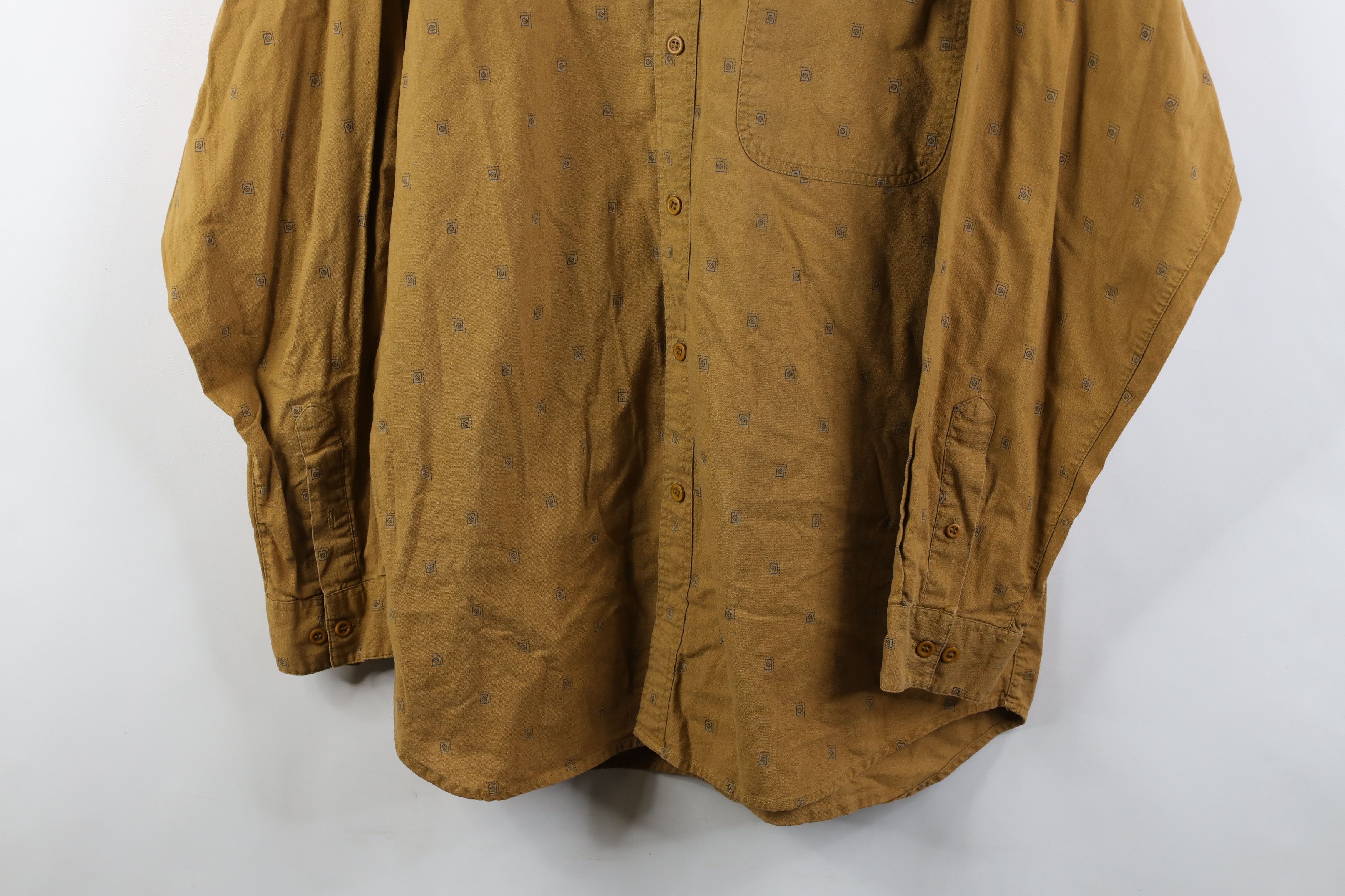 Vintage Vintage 90s Streetwear Geometric Collared Button Down Shirt Size US M / EU 48-50 / 2 - 3 Thumbnail