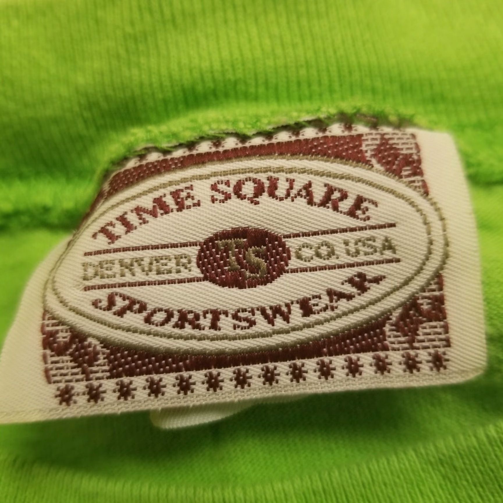 Vintage VINTAGE Time Square Sportswear Tennessee Green Embroidered Souvenir T Shirt XL Mens Crew Neck Short Sleeve 90s Size US XL / EU 56 / 4 - 6 Thumbnail