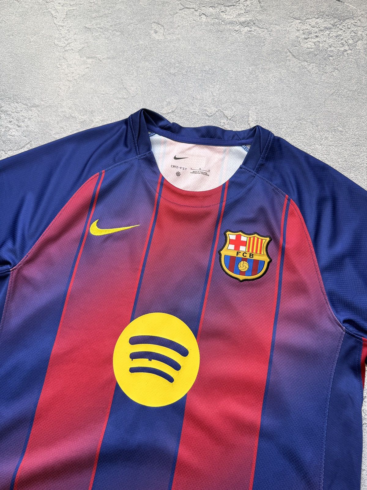 Nike Nike Barcelona Jersey Vintage Rare T-Shirt Soccer Club Size US L / EU 52-54 / 3 - 3 Thumbnail