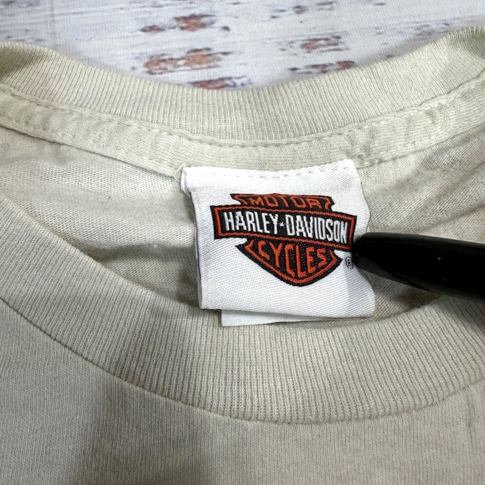 Harley Davidson Harley-Davidson Womens Mile High Club T-Shirt Sz L Beige Cotton Shirt Womens Beig e Mile High Club 90s Event Vintage-ish Size L / US 10 / IT 46 - 6 Thumbnail