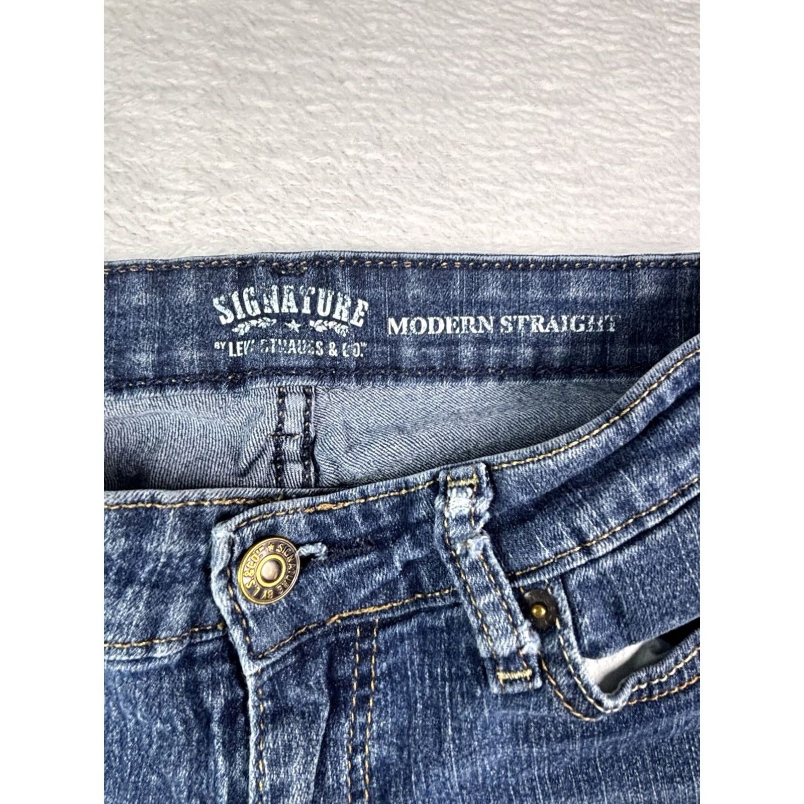 CO Signature Levi Strauss & Co Jeans Women's 8 Blue Modern Straight Denim Jeans Size 30" / US 8 / IT 44 - 7 Thumbnail