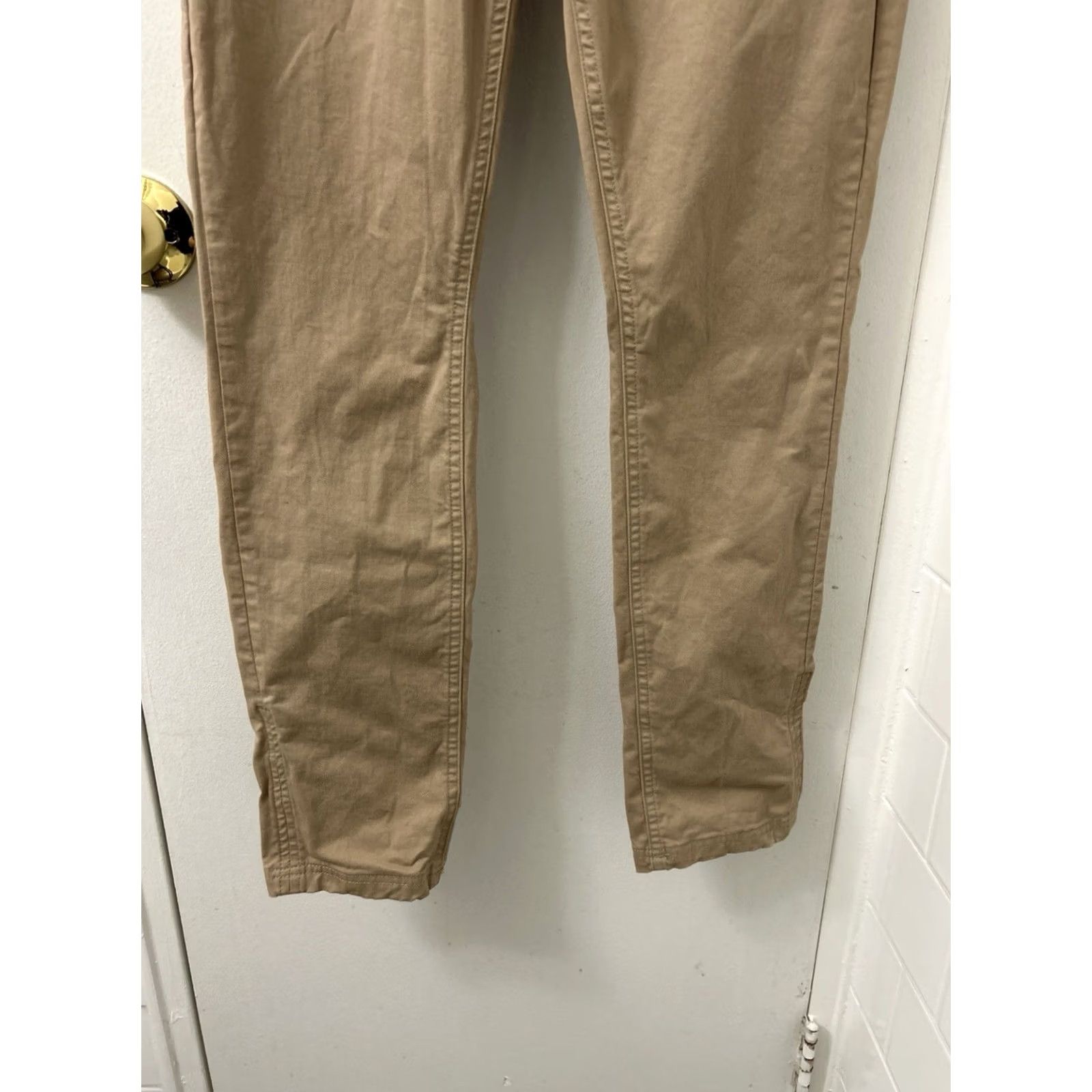 Ben Sherman Ben Sherman Chino Pants Mens 30x32 Khaki Slim Fit Tan Cotton Spandex Tapered Flat Front Logo Zipper Pockets Casual Workwear Size US 30 / EU 46 - 3 Thumbnail
