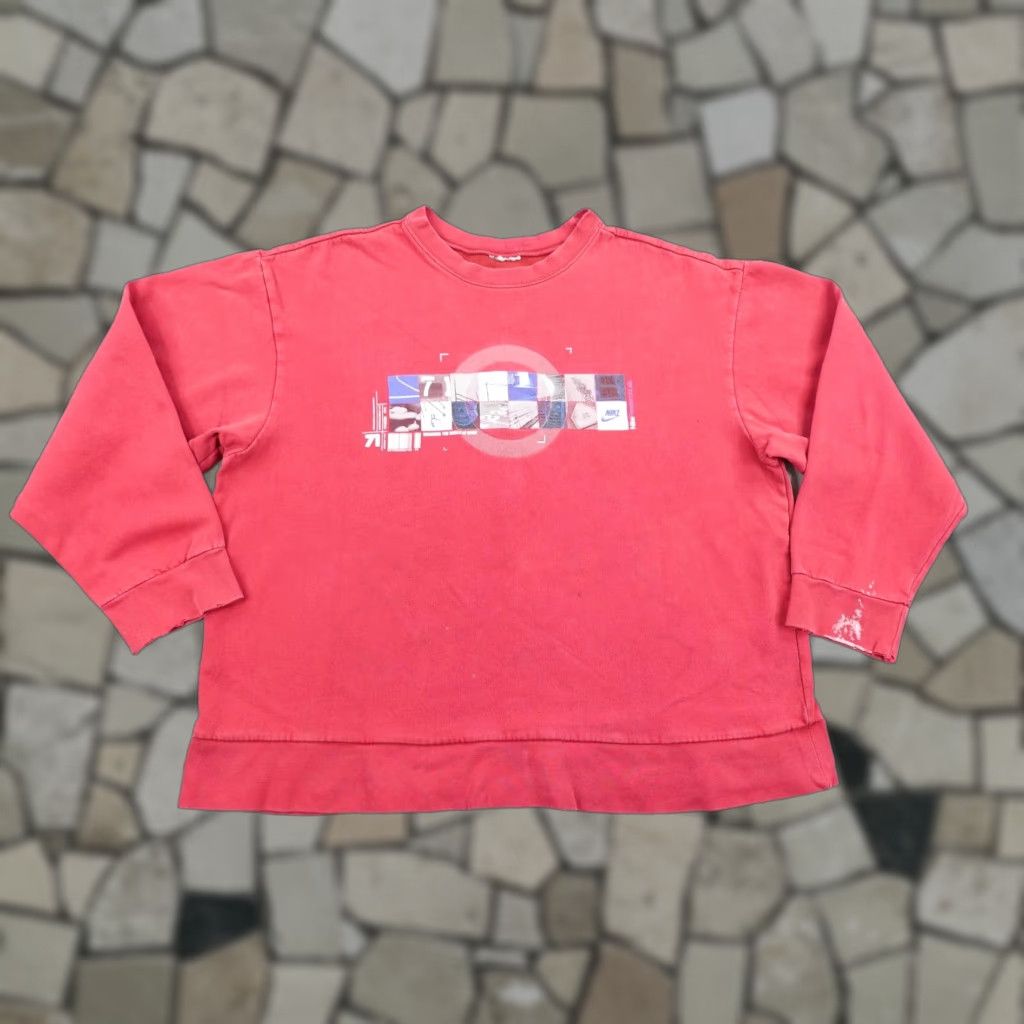 Nike VINTAGE Nike Sweatshirt Mens XL Red Graphic Print Crewneck Distressed Y2K Research Lab Logo Size US XXL / EU 58 / 5 - 1 Thumbnail