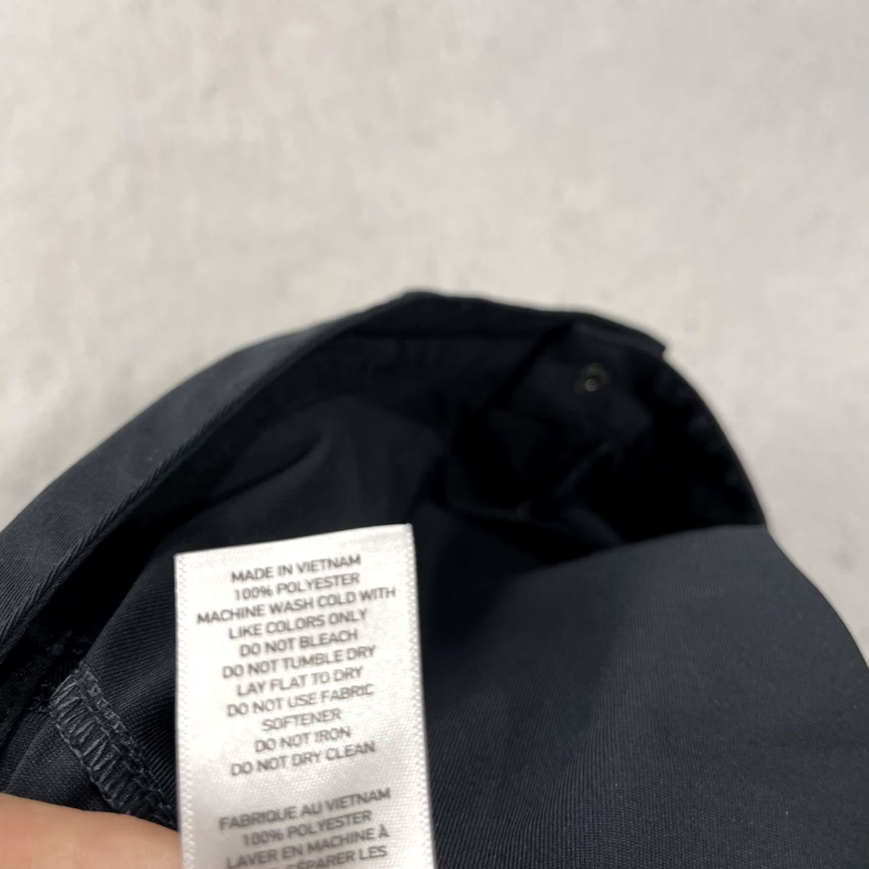Rhone Rhone Mens Pants 31x29 Slim Black Chino Zip Ankle Tapered City Preppy Sports Pants Size US 31 - 7 Thumbnail