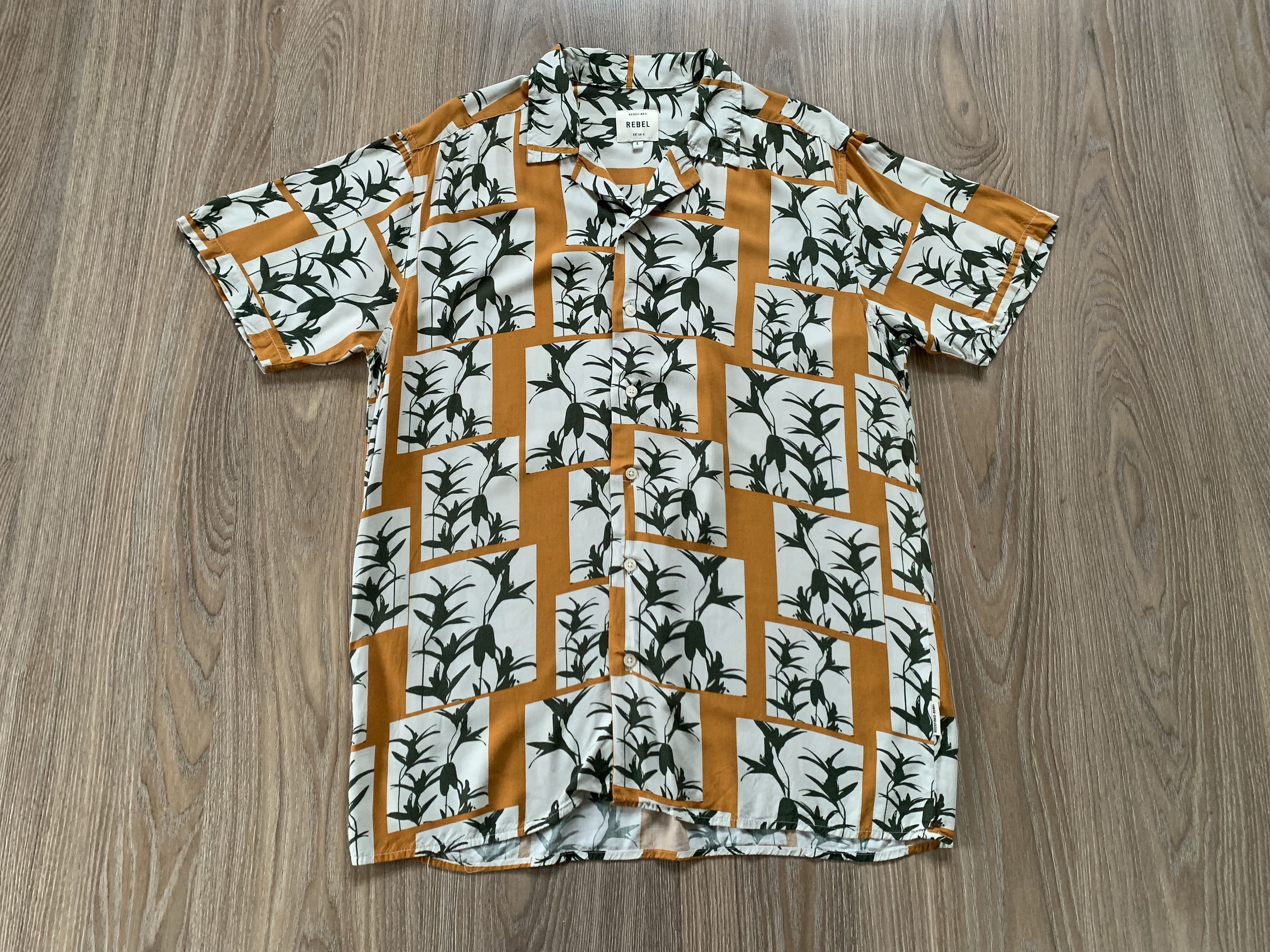 Rebel8 Rebel Printed Hawaiian Shirt Size US L / EU 52-54 / 3 - 2 Thumbnail