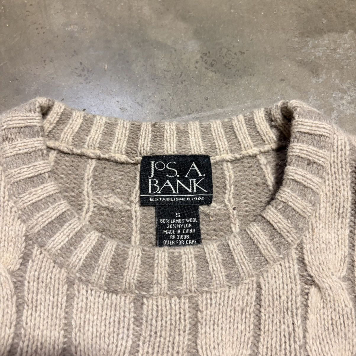 Jos. A. Bank Vintage Jos A Bank Lambs Wool Sweater Cable Knit Fisherman Size US S / EU 44-46 / 1 - 8 Thumbnail