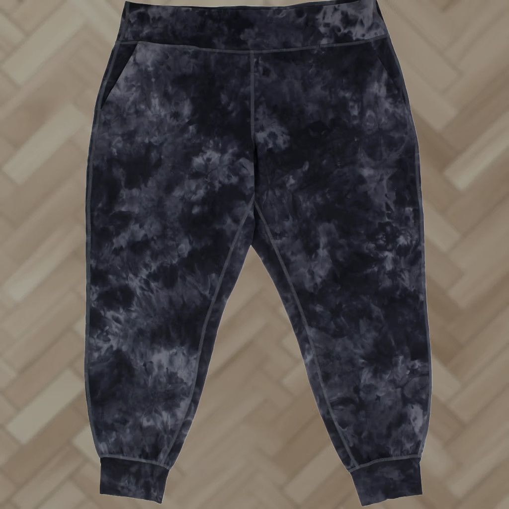 Lululemon Lululemon Align High-Rise Joggers with Pockets Nulu Plus Size 20 Black Smoke Inseam 28” Size 42" / US 20 - 1 Thumbnail