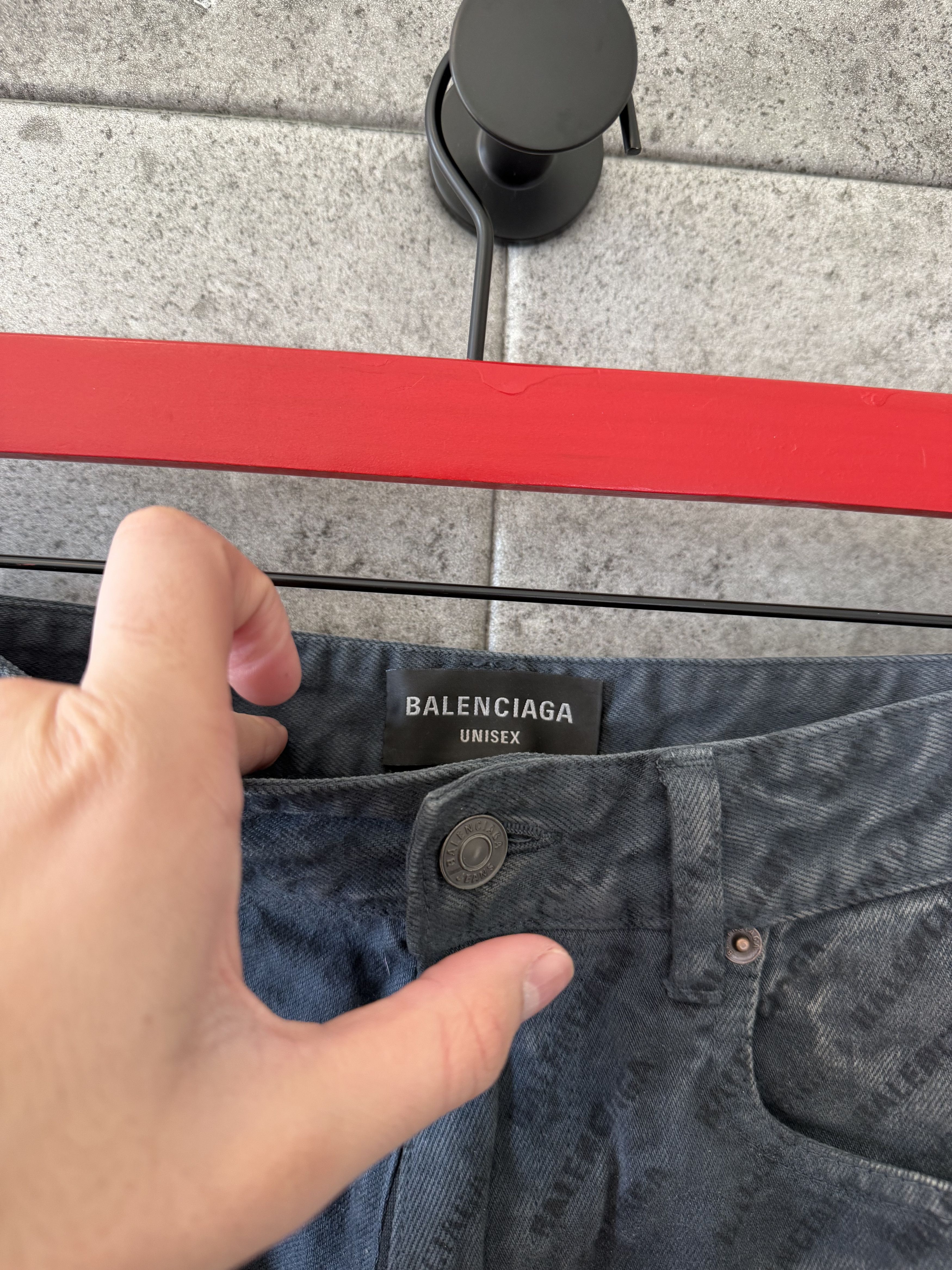 Balenciaga Balenciaga sample all over print skater denim shorts Size US 34 / EU 50 - 4 Thumbnail