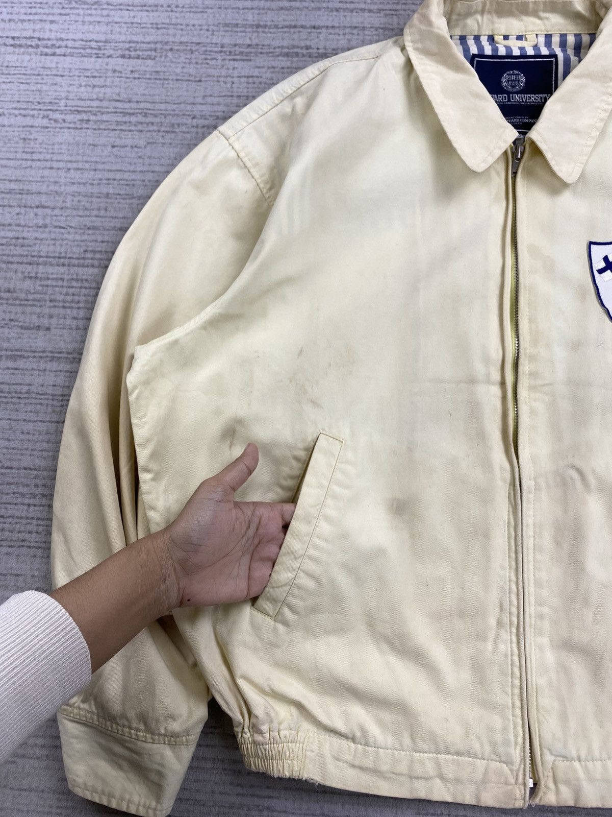 Vintage Vintage 90s Harvard University Big Logo Bombers Jacket Size US M / EU 48-50 / 2 - 6 Thumbnail