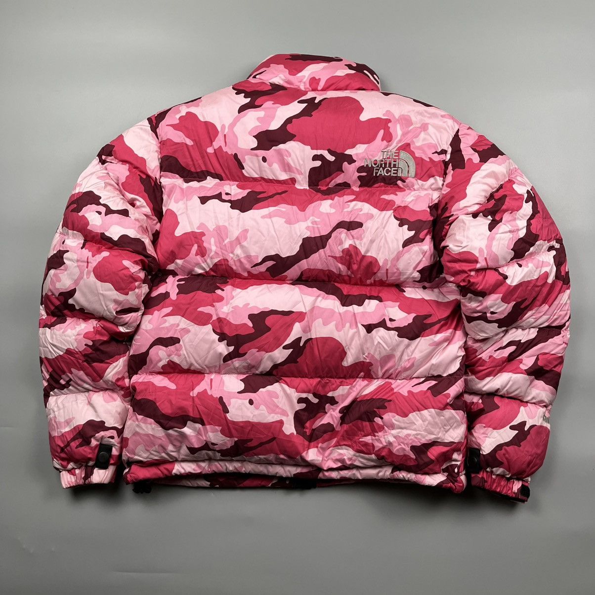 The North Face The North Face - Pink Camouflage Nuptse Puffer 600 Size US S / EU 44-46 / 1 - 2 Thumbnail