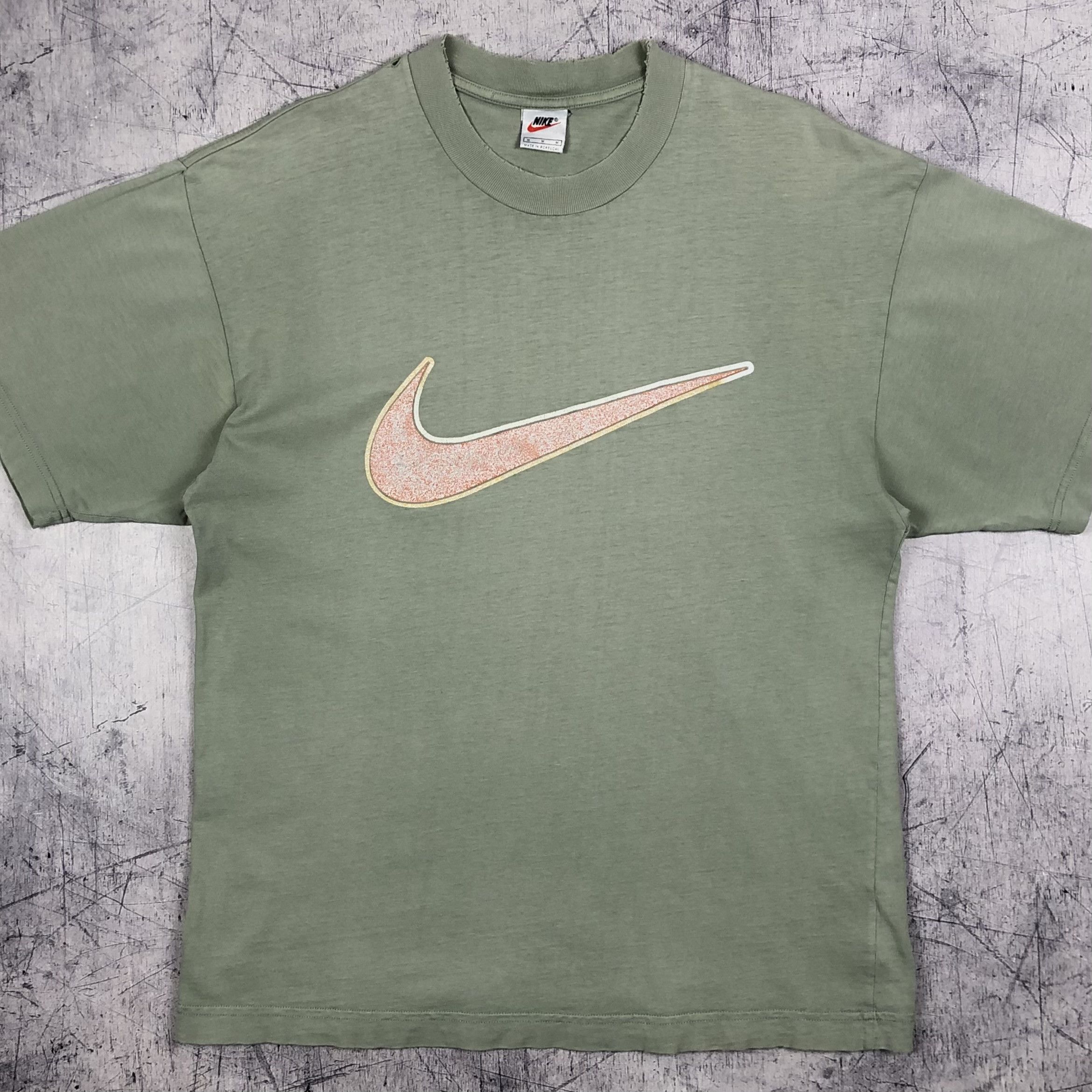 Nike Y2K Nike Swoosh Graphic Faded Tee Size US M / EU 48-50 / 2 - 1 Thumbnail