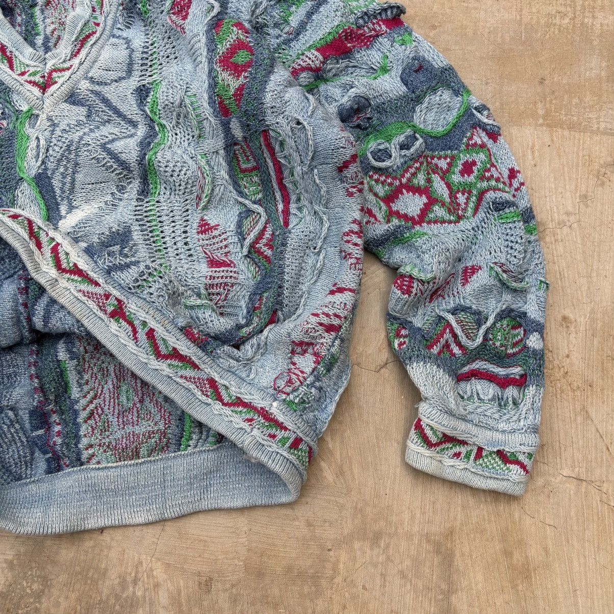 Coogi Rare💥Vintage 90s Coogi Blues 3D Knitwear Size US L / EU 52-54 / 3 - 6 Thumbnail