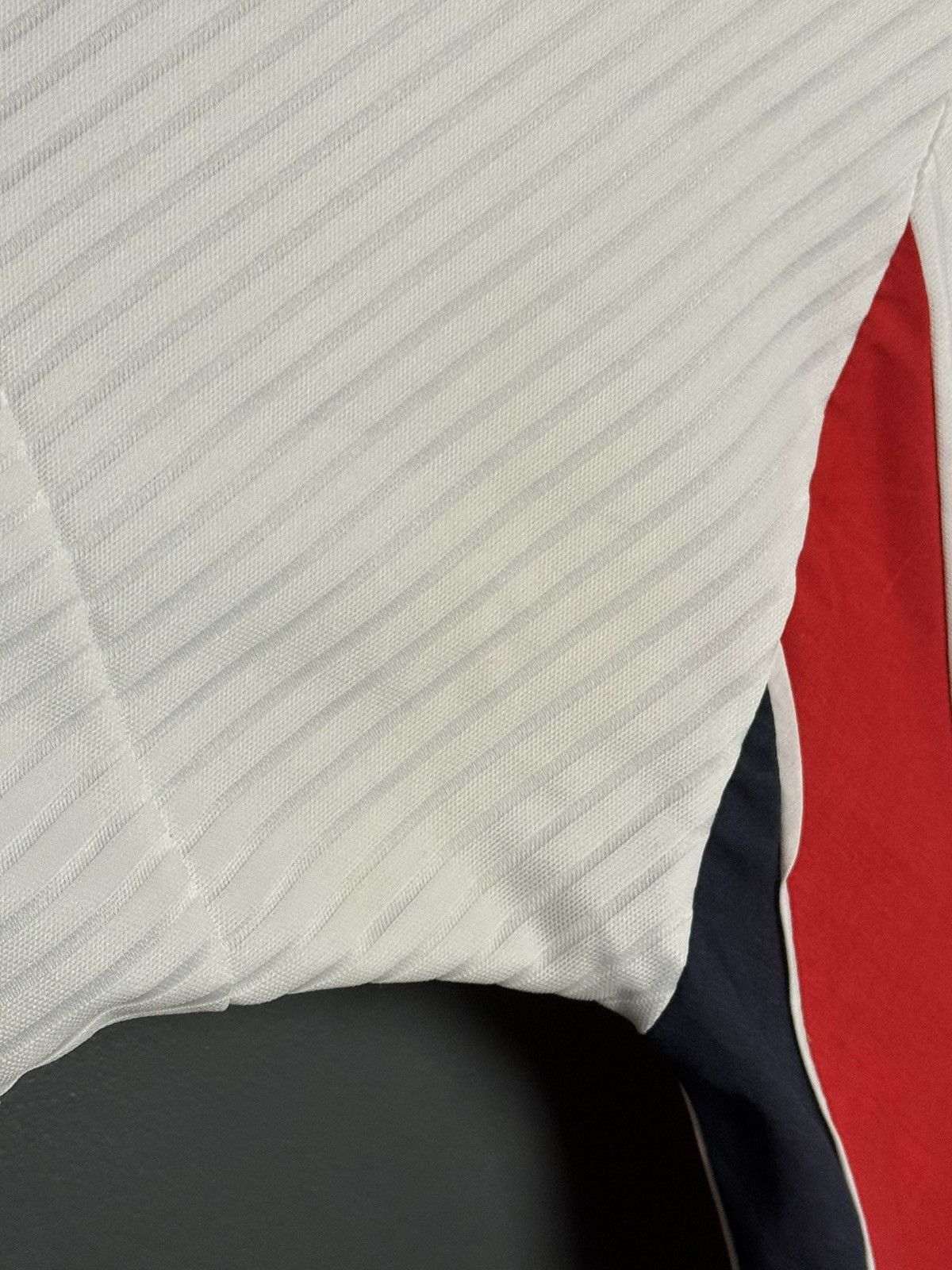 Umbro England National Team 97/99 Home Football Soccer Jersey Size US M / EU 48-50 / 2 - 12 Thumbnail