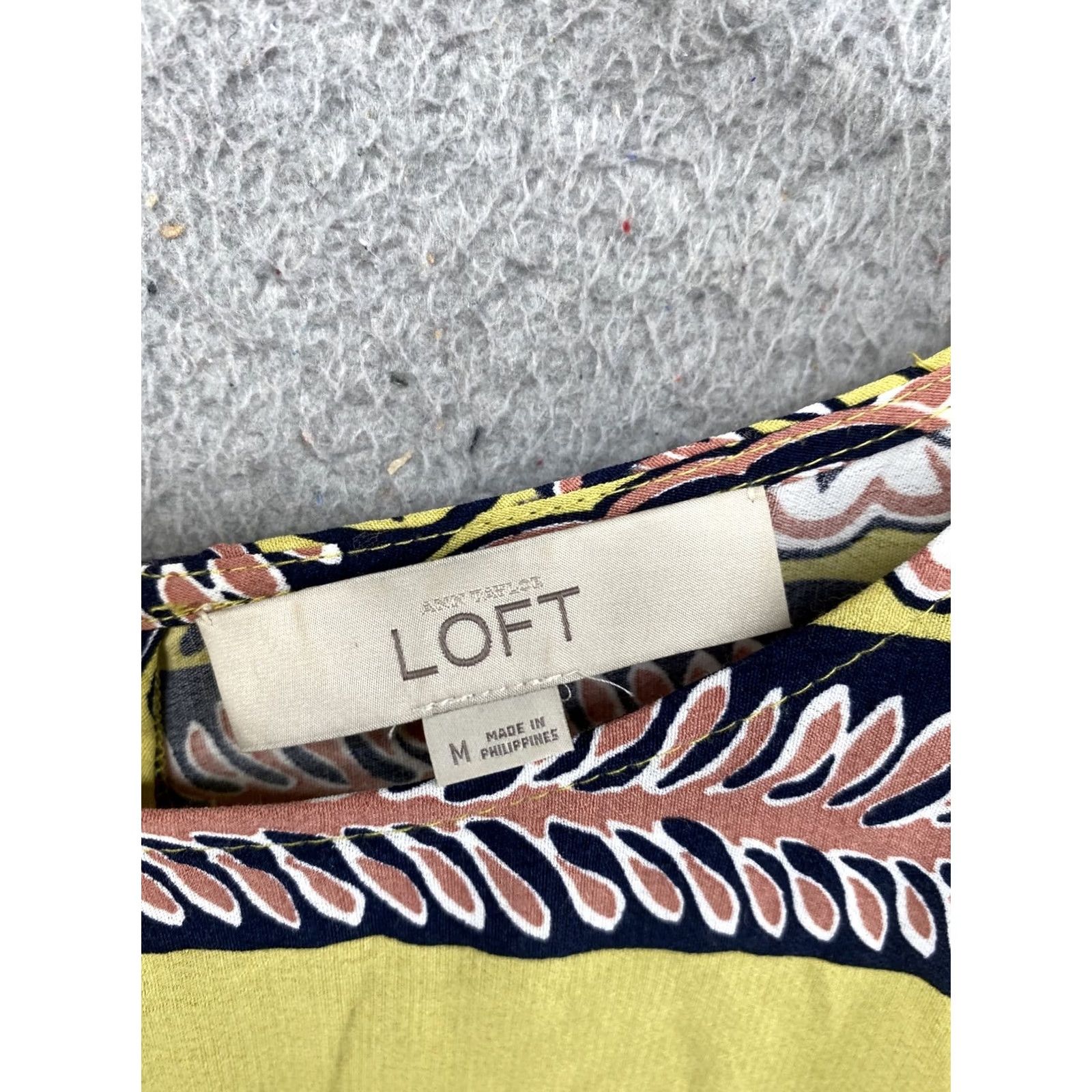 Loft LOFT Ann Taylor Floral Sleeveless Rayon Knee Length Dress M Multicolor Women’s Size Medium Casual Dress Size M / US 6-8 / IT 42-44 - 2 Thumbnail
