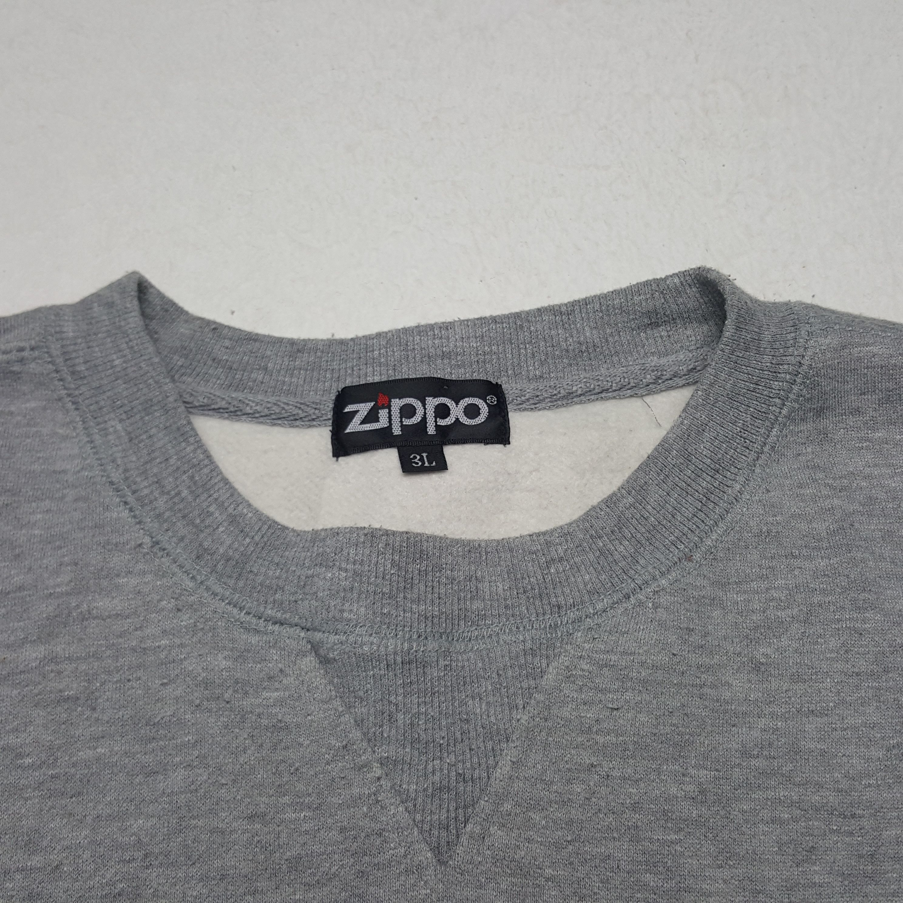 Zippo Vintage Zippo X Mugen Honda Racing Custom Sweatshirt C247N15 Size US L / EU 52-54 / 3 - 5 Thumbnail