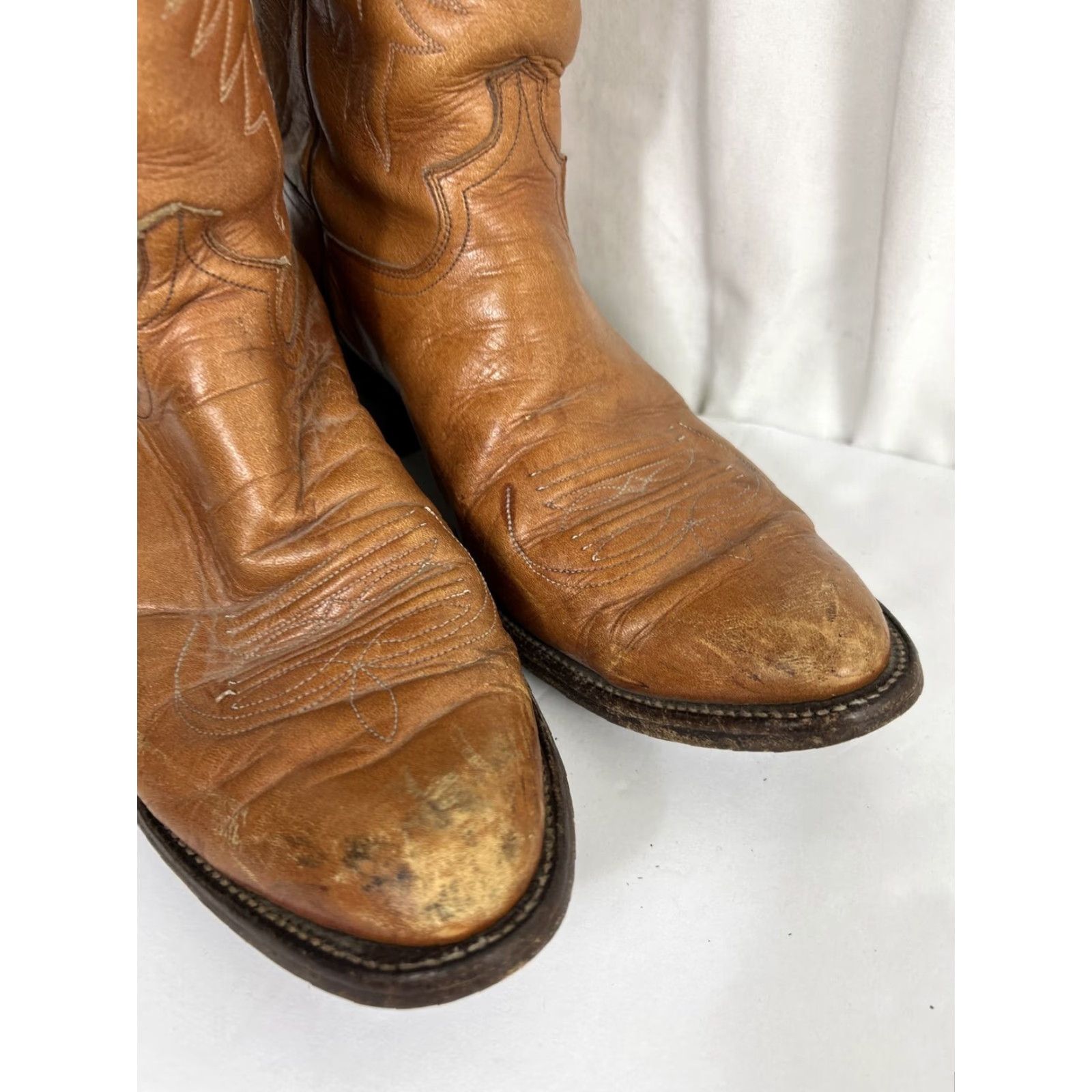 Justin Boots VINTAGE Justin Boots Mens 10 Brown Leather Cowboy Western Boots Pull-on Mid-Calf Pointed Toe USA Mens Size US 10 / EU 43 - 2 Thumbnail
